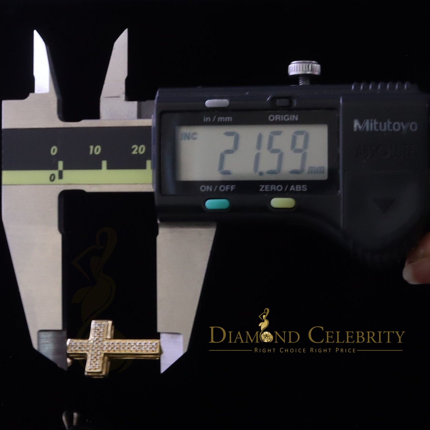 DiamondCelebritees CROSS Shape 925 Sterling Silver Yellow Pendant with 0.48ct Cubic Zirconia