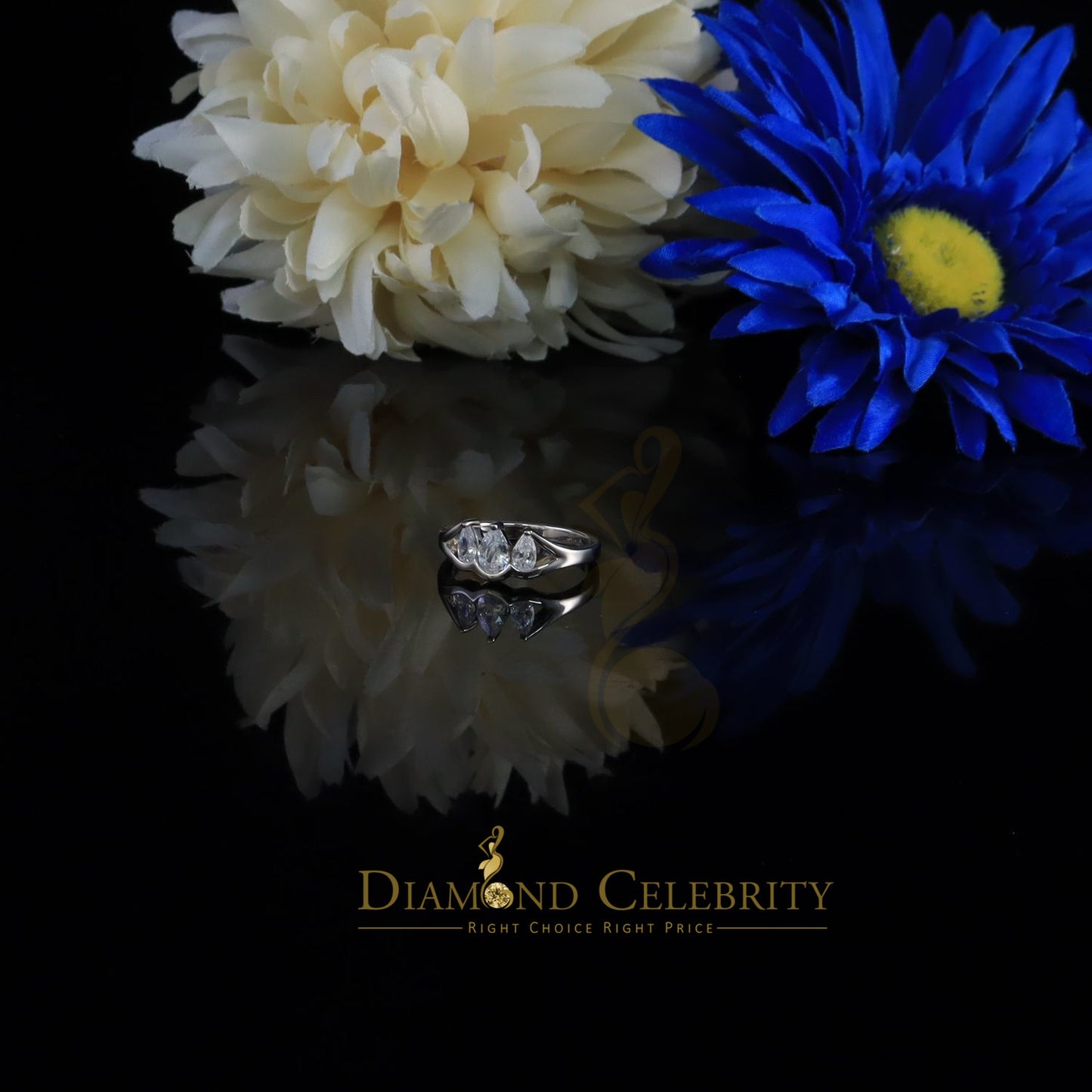 DiamondCelebritees 0.75ct Cubic Zirconia 925 Sterling White Silver Pear Shape Women's Ring Size 7