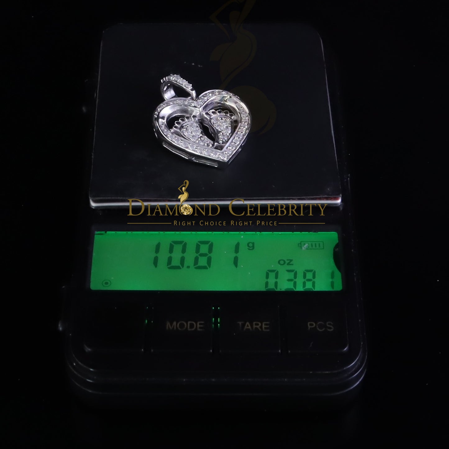 Diamondcelebritees 925 Silver White Heart Child feet 1.50ct Moissanite Mom Pendant For Women VVS D