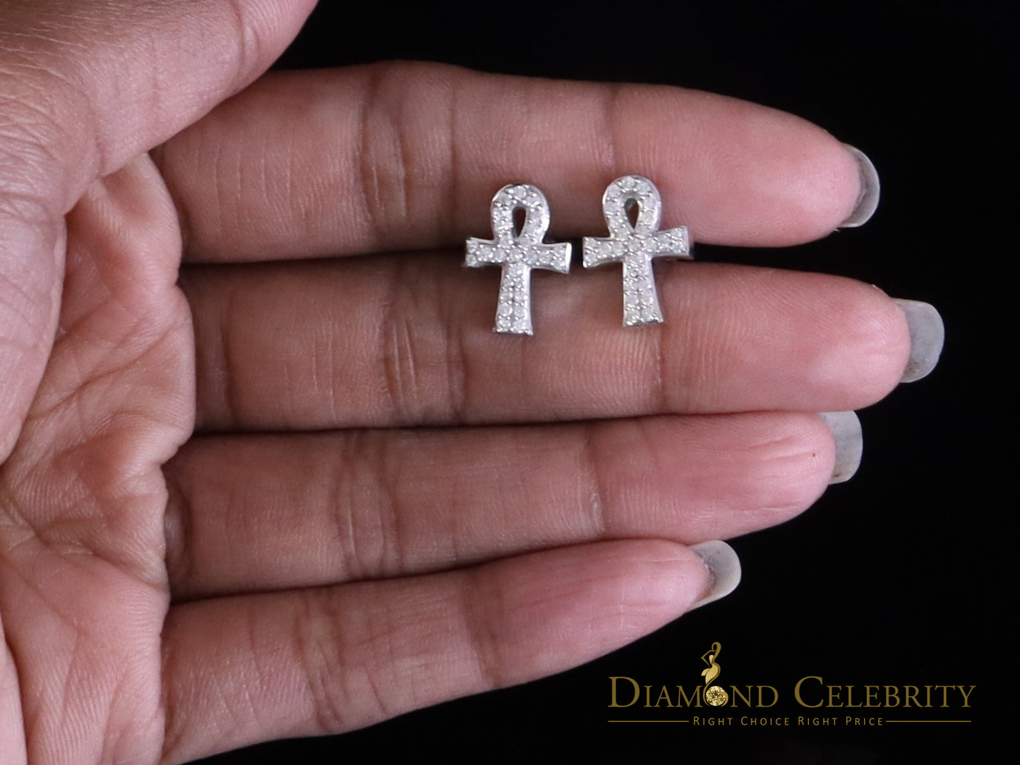 Diamondcelebritees Small White 0.50ct VVS 'D' Moissanite Men's/Womens 925 Silver Ankh Stud Earrings