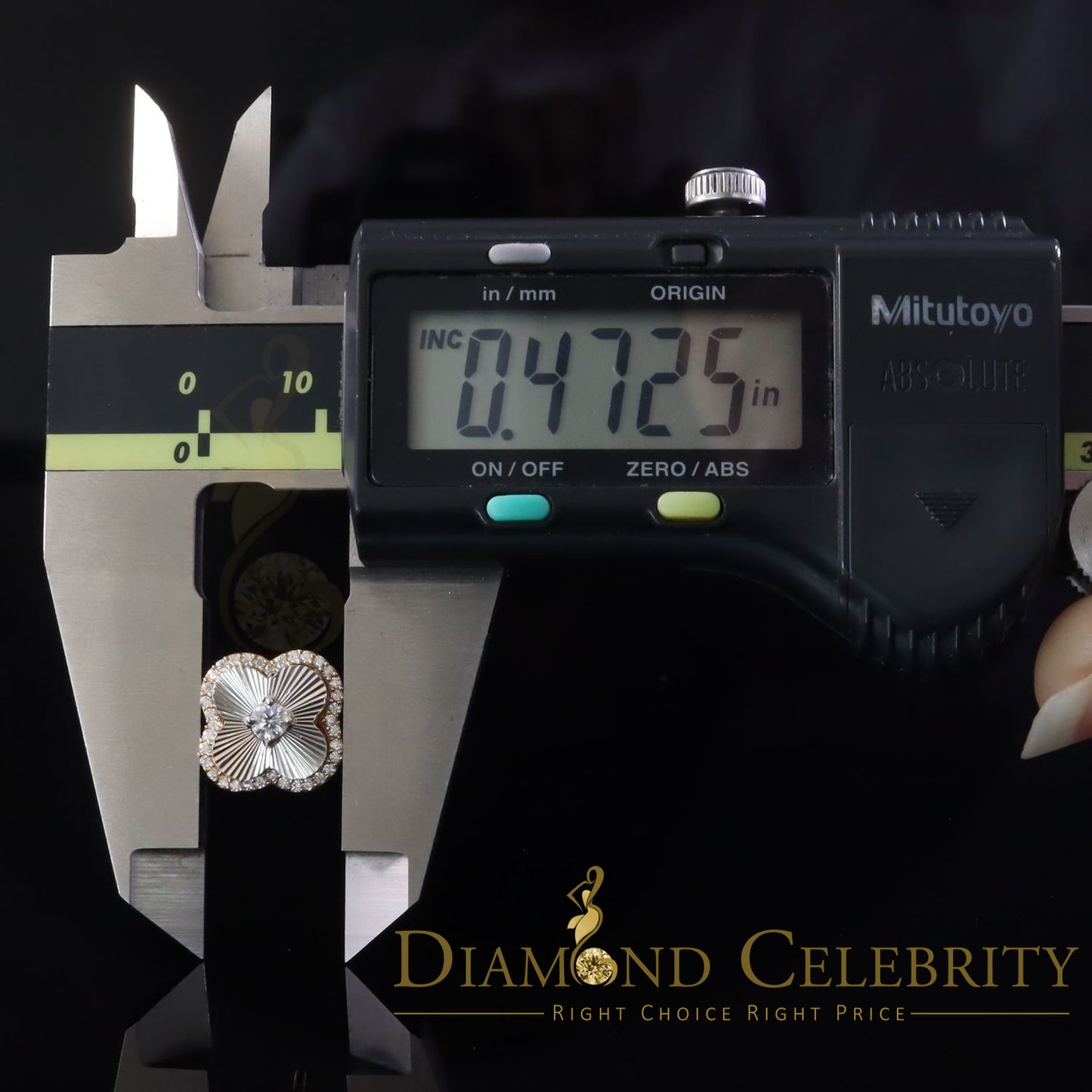 DiamondCelebritees 925 Yellow Silver0.66ct VVS 'D' Moissanite Square Stud Earring Men's/Womens