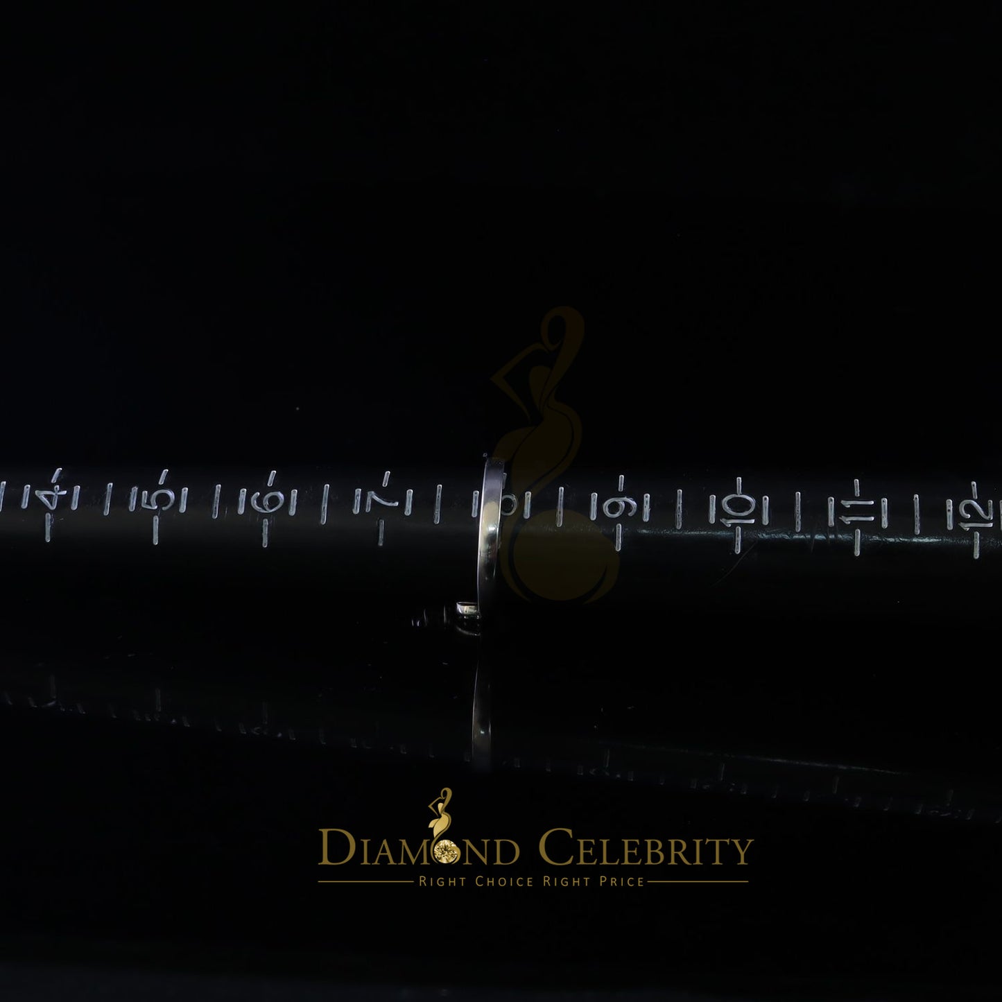 DiamondCelebritees Diamond Celebrity Womens 0.60ct Cubic Zirconia White Silver Crown Set Ring SZ 8