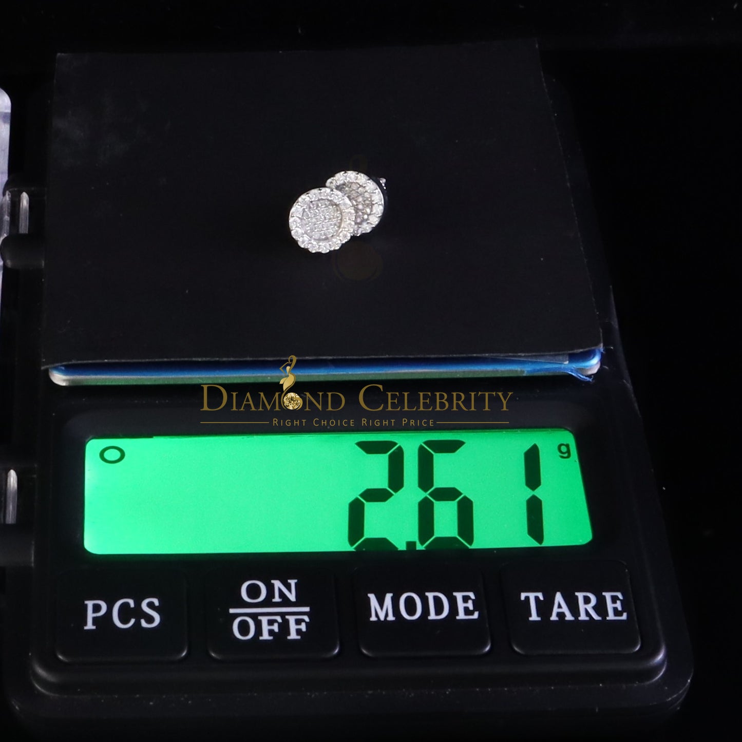 Diamondcelebritees 925 White Silver 0.66ct VVS 'D' Moissanite Round Stud Earring Men's/Womens