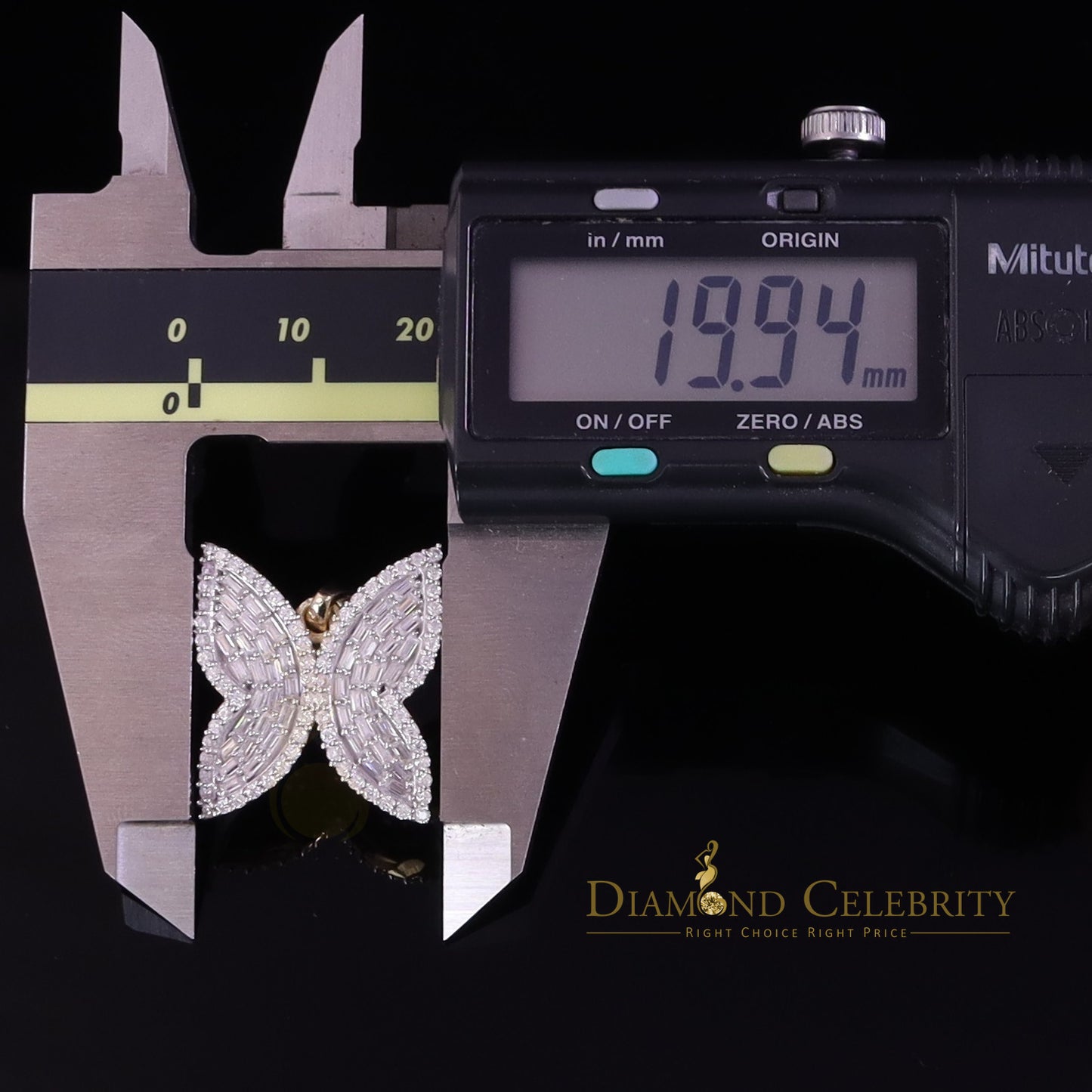 Diamondcelebritees Men's/Womens 925 Silver Yellow 1.50ct VVS 'D' Moissanite Butterfly Pendant