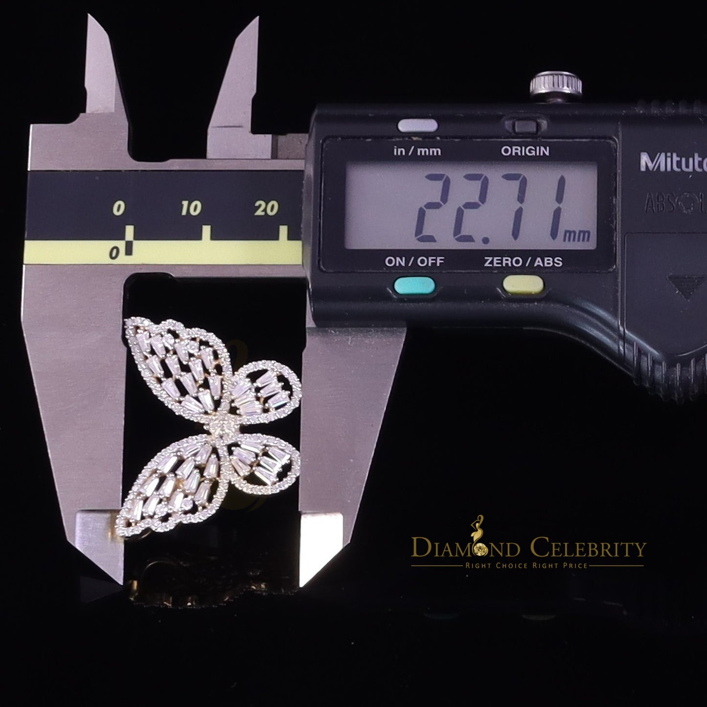 Diamondcelebritees Yellow Men's/Womens 925 Silver1.75ct VVS 'D' Moissanite Butterfly Pendant
