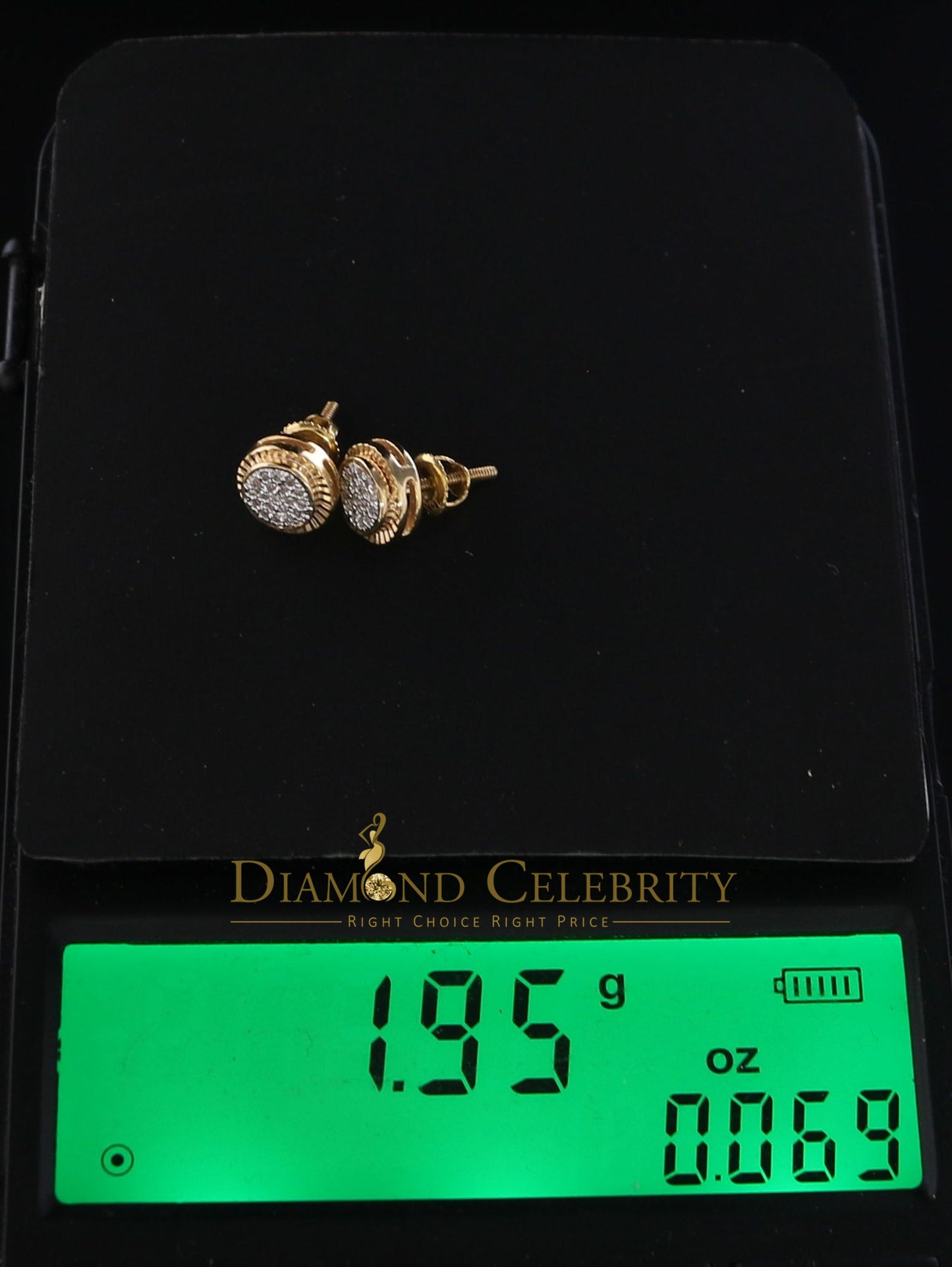 DiamondCelebriteesReal 10k Yellow Gold with Real 0.12CT Diamonds Stud Earrings For Women And Men
