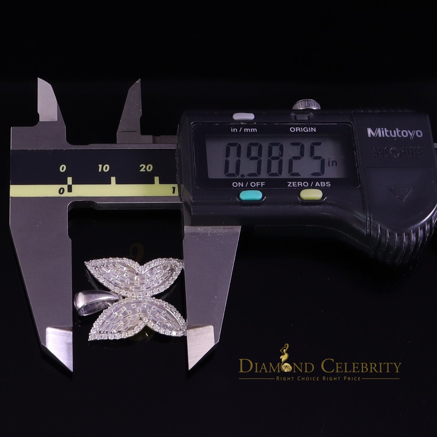 Diamondcelebritees Men's/Womens 925 Silver White 1.50ct VVS 'D' Moissanite Butterfly Pendant