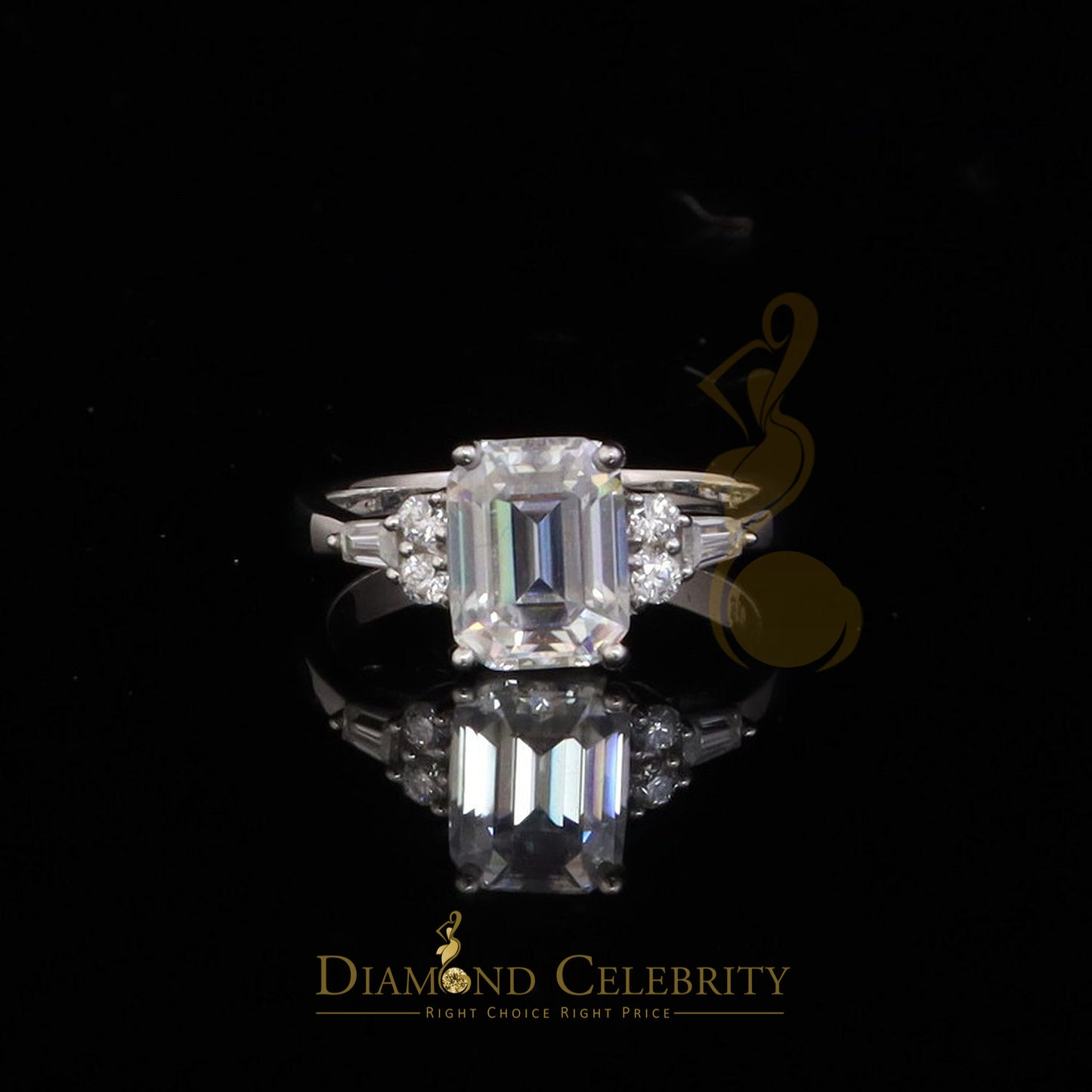 DiamondCelebritees 3.00CT Women's 925 Silver White VVS D Moissanite Emerald-cut Ring SZ 7