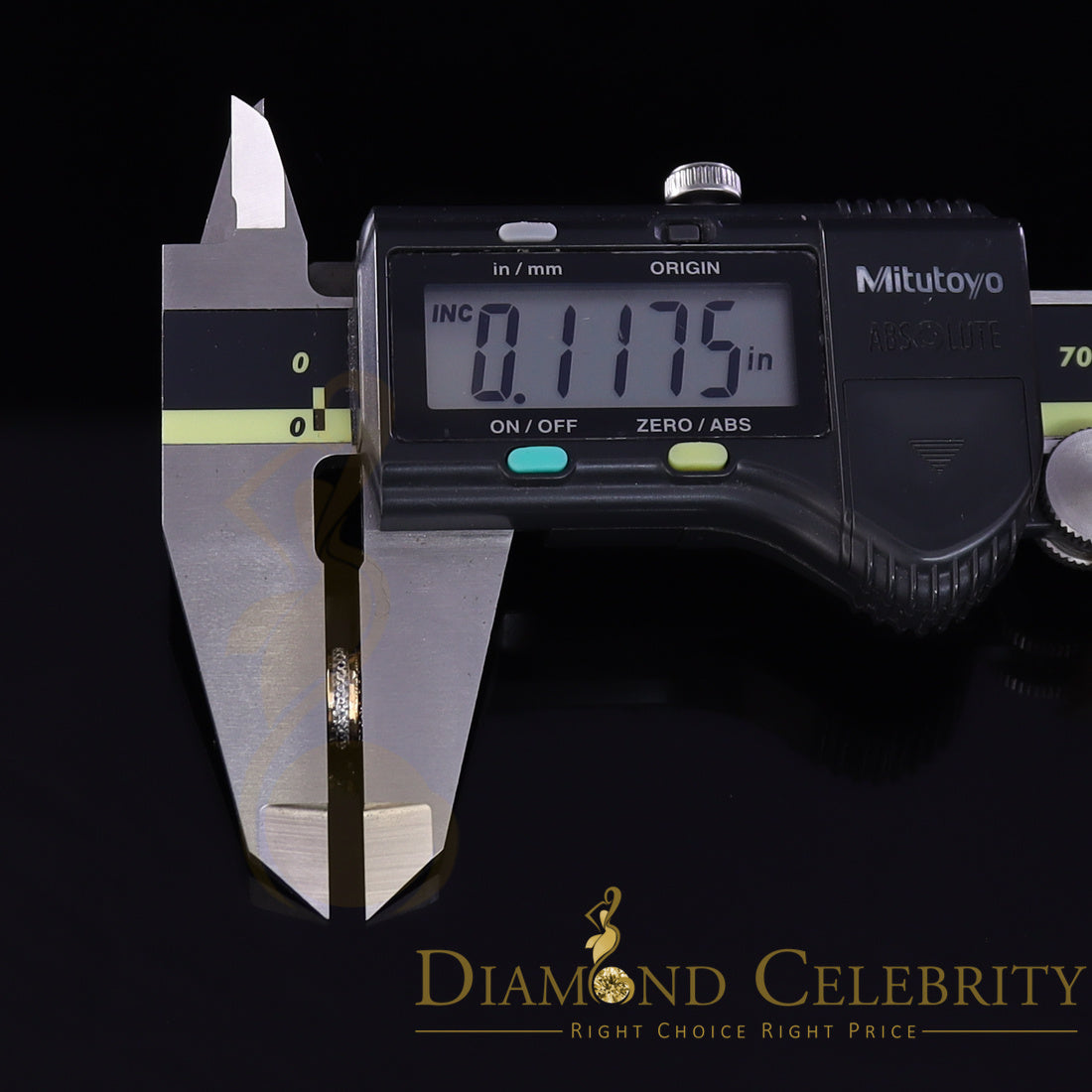 DiamondCelebritees 0.50ct VVS 'D' Moissanite Men's/Womens 925 Yellow Silver Round Stud Earrings