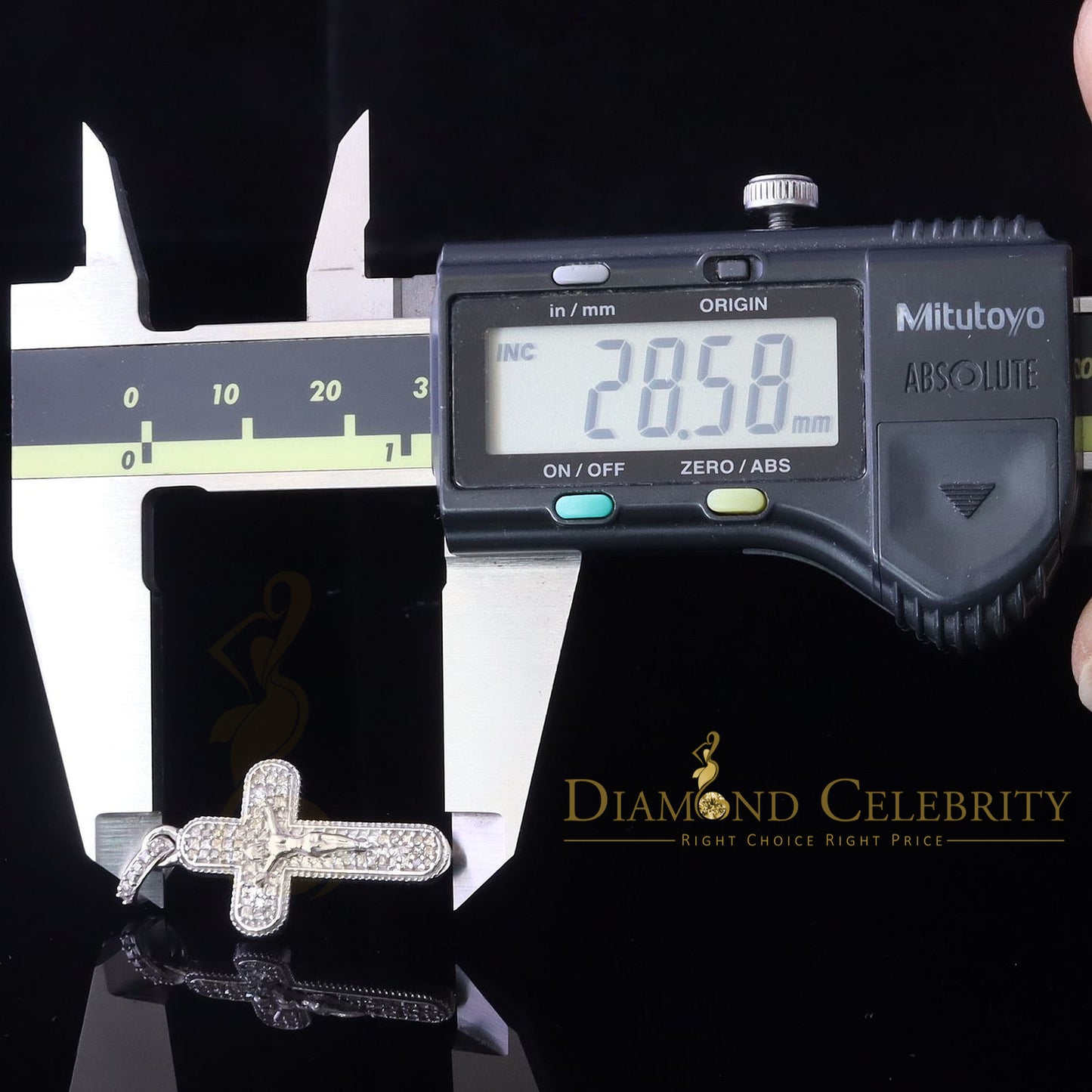 DiamondCelebritees Real 0.33ct Diamond Sterling Silver White Cross Pendant