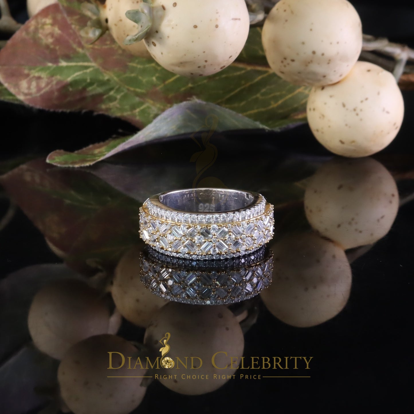 DiamondCelebritees White Size 8 Men/ Women925 Silver 2.50ct VVS 'D' Moissanite Baguette Band Ring