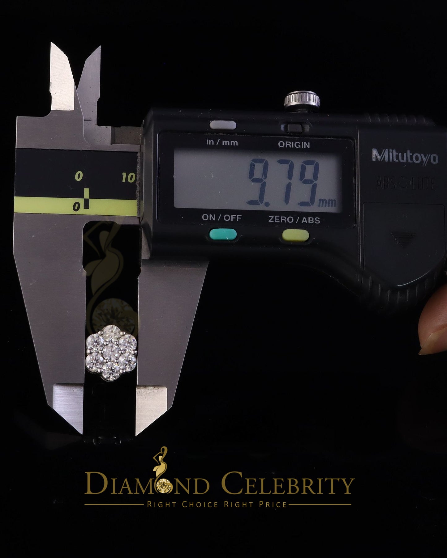 Diamondcelebritees New Men's/Womens 925 Silver White 2.25ct VVS 'D' Moissanite Flower Stud Earrings