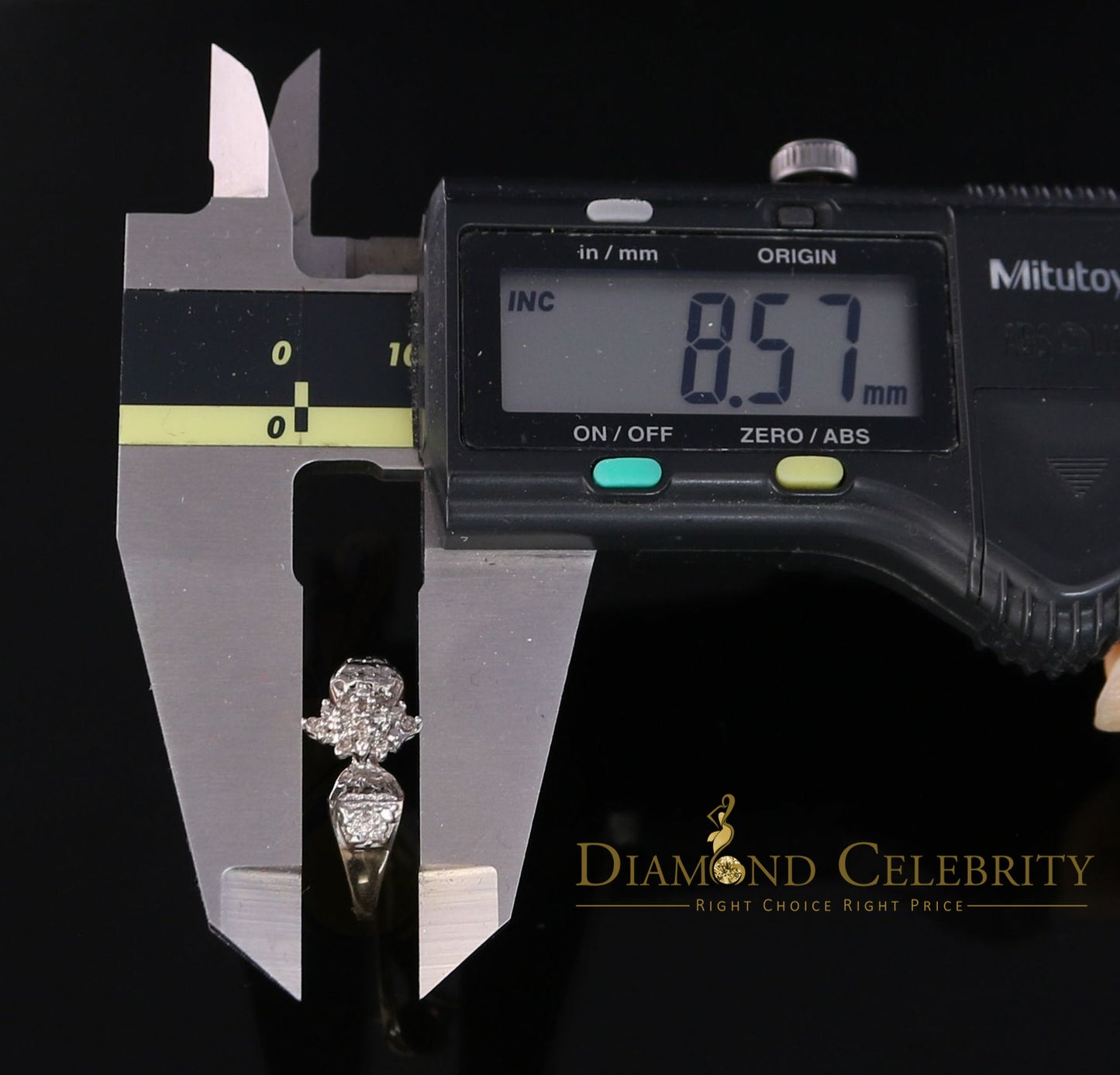 DiamondCelebritees Real 10 kt Yellow Gold with 0.02 CT Real Diamond Flower style Ring Size 6.5
