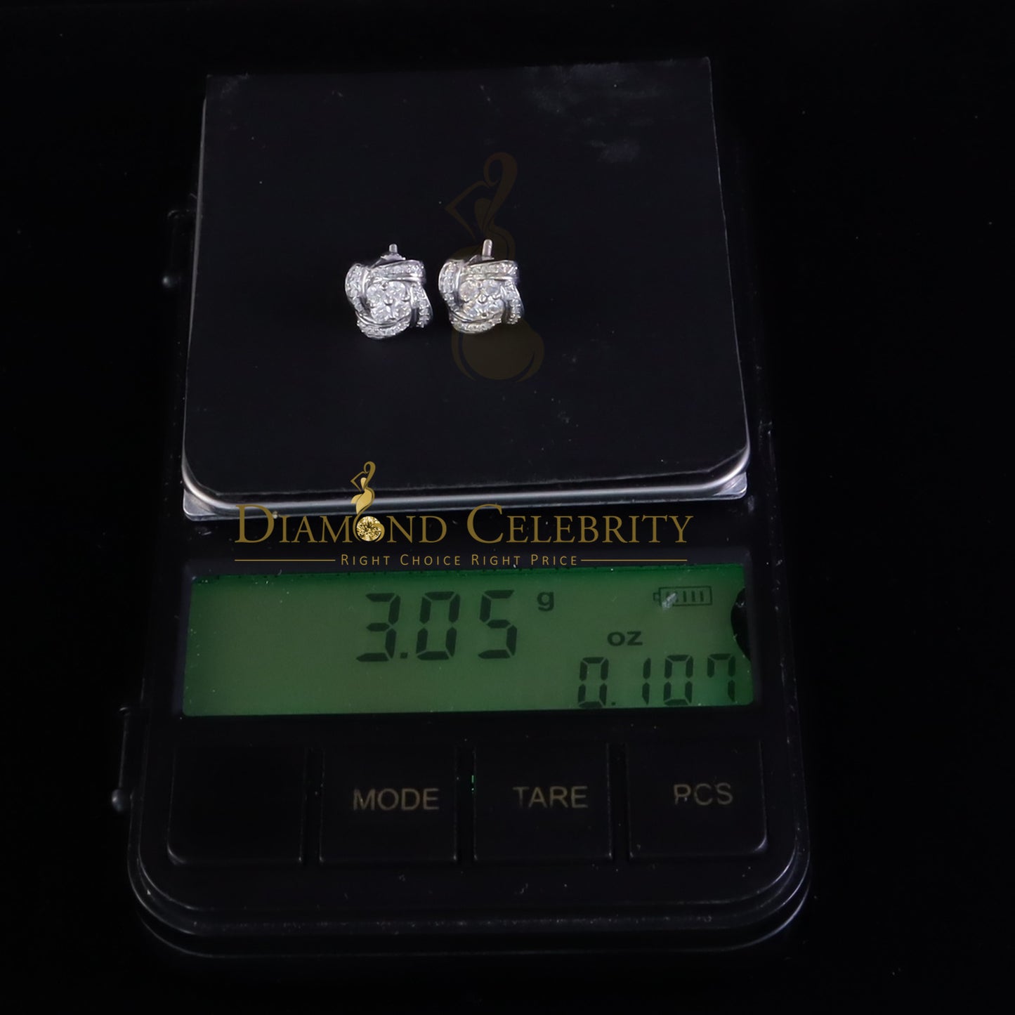 Diamondcelebritees New Men's/Womens 925 White Silver 0.50ct VVS D Moissanite Knot Stud Earrings