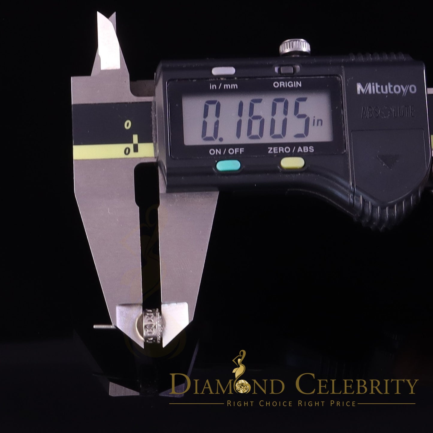 Diamondcelebritees 0.50ct VVS 'D' Moissanite Round Men's/Womens 925 Silver White Stud Earrings