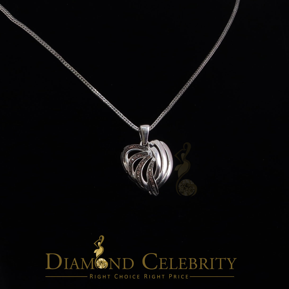DiamondCelebritees White Heart Shape looking 925 Sterling Silver Pendant 0.22ct Cubic Zirconia