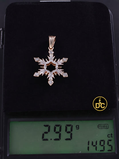 DiamondCelebritees 925 Sterling Yellow Silver Snowflake Pendant Necklace with 0.15ct Real Diamonds