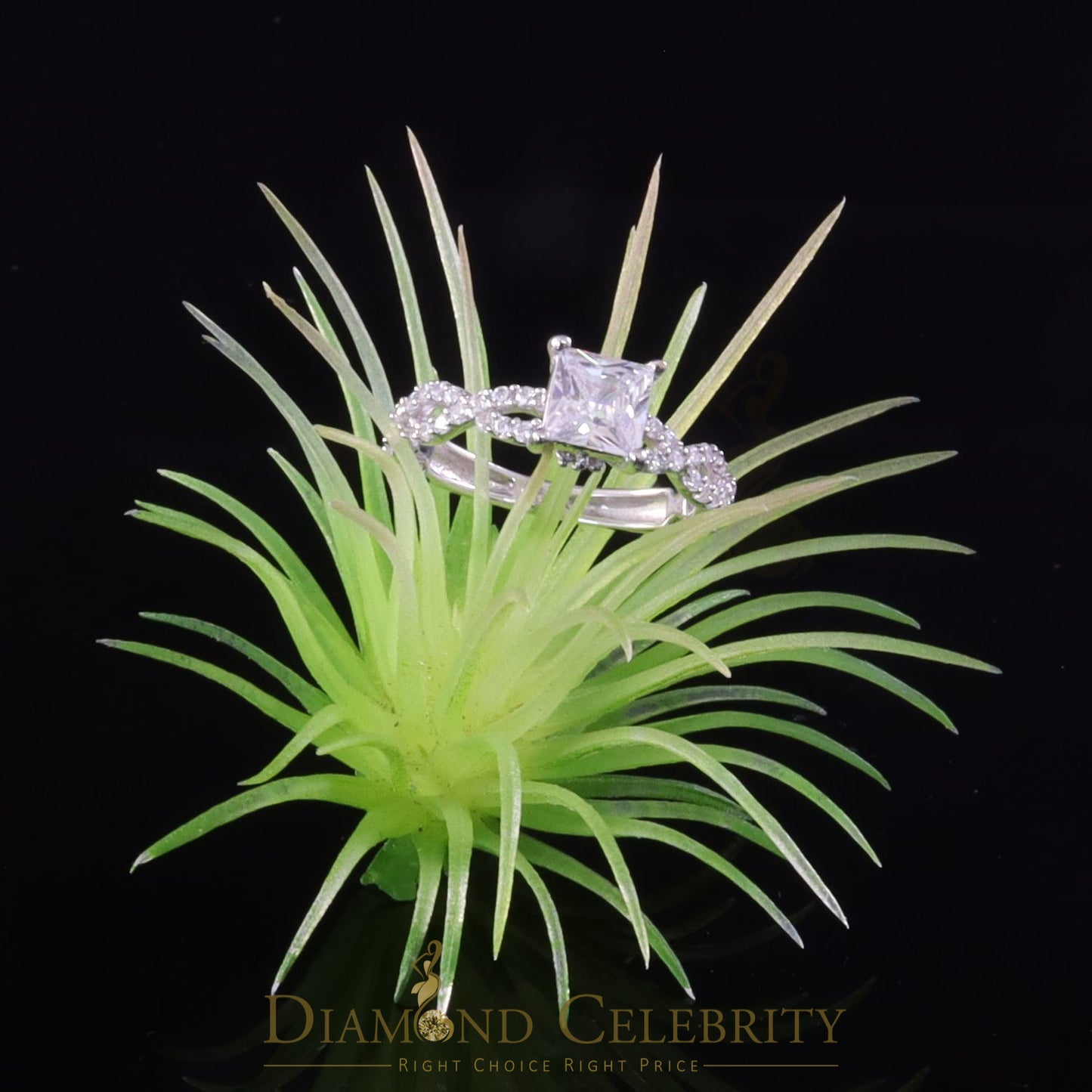 DiamondCelebritees 1.66 ct Cubic Zirconia White 925 Sterling Silver Womens Engagement Ring Size 7