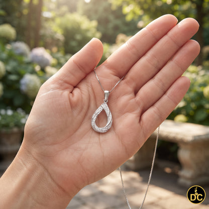 DiamondCelebritees 925 Sterling Silver Teardrop/Pear Shaped intertwined 0.37ct Cubic Zircon Pendant