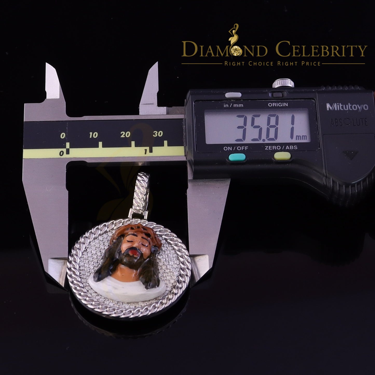 Diamondcelebritees  925 Sterling Silver Beautiful 2.00ct W/Crushed Moissanite White Jesus Pendant