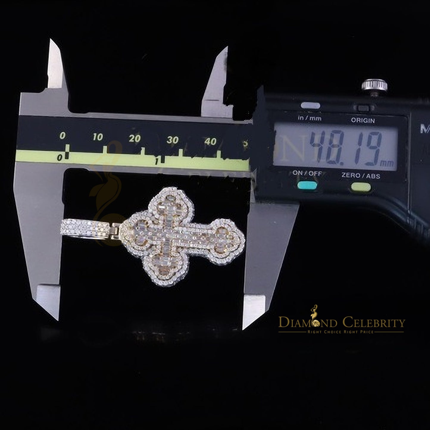 Diamondcelebritees  New Buttony Cross 925 Silver White 4.50ct VVS D Moissanite Pendant Men's/Womens