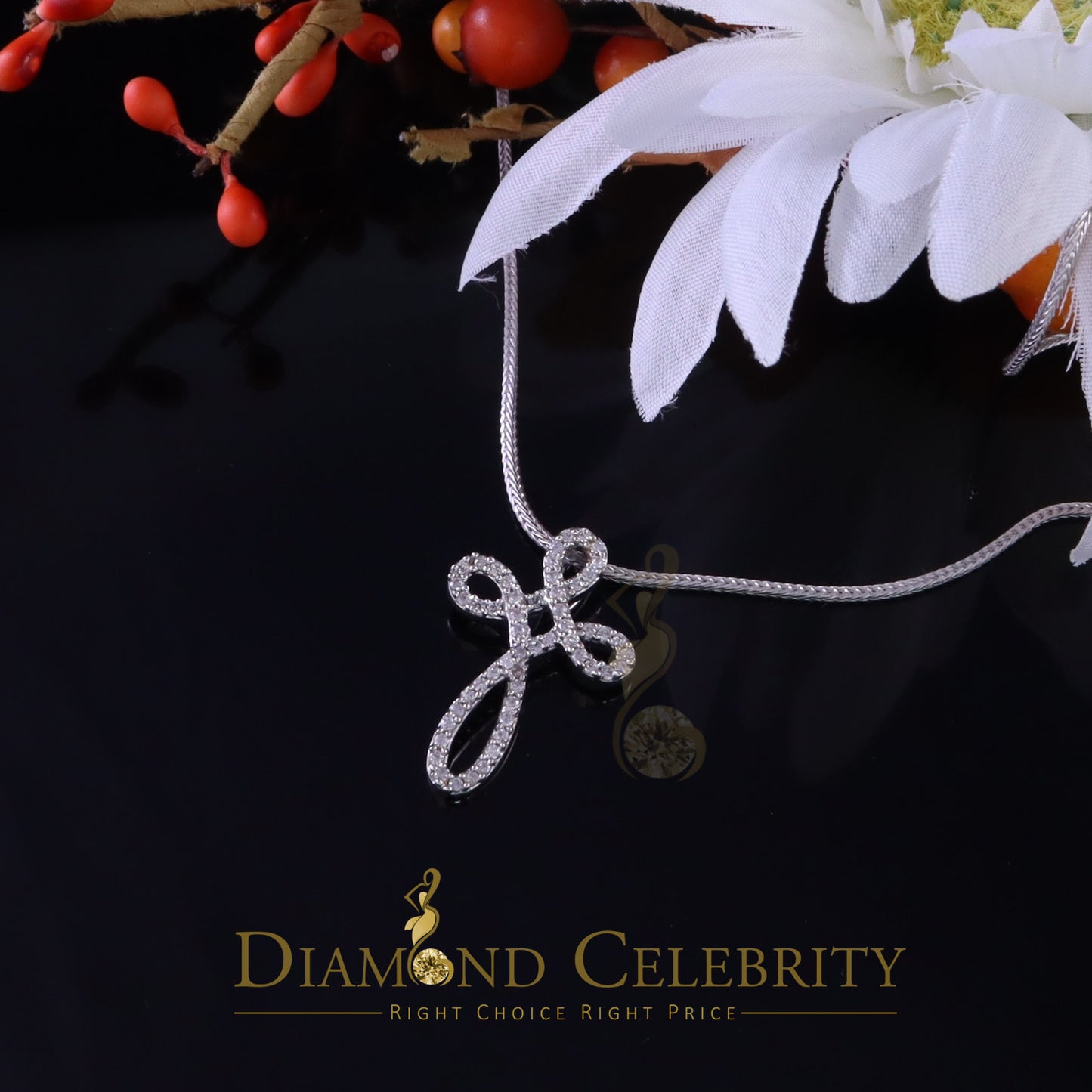 DiamondCelebritees White Charming Necklace 925 Sterling Silver Pendant with 3.41ct Cubic Zirconia