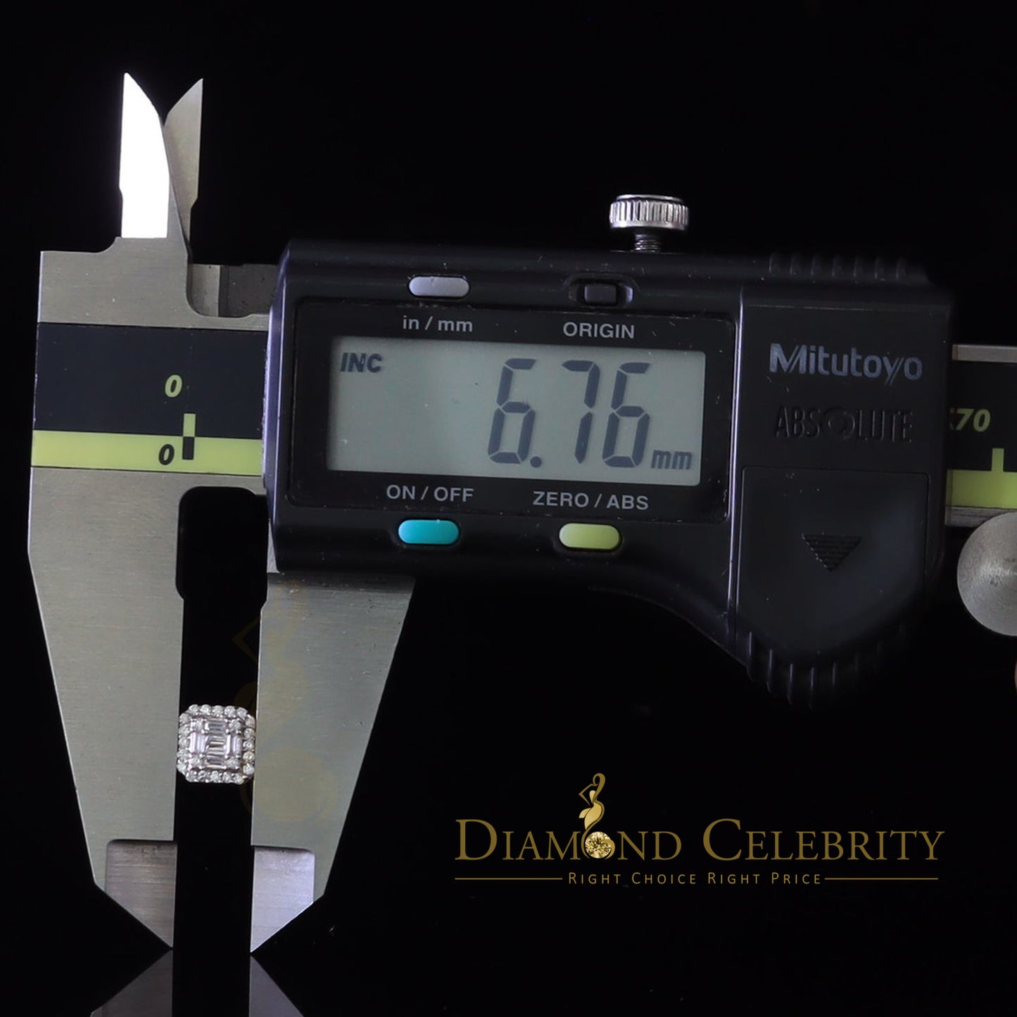 DiamondCelebritees  925 Yellow Silver 0.64ct Cubic Zirconia Women's & Men's Hip Hop Square Earrings