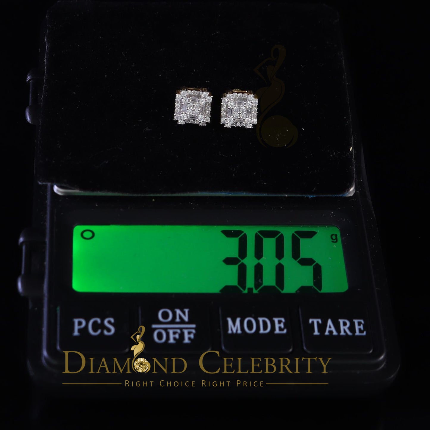 DiamondCelebritees  1.18ct Cubic Zirconia 925 Yellow Silver Women's & Men's Hip Hop Square Earrings