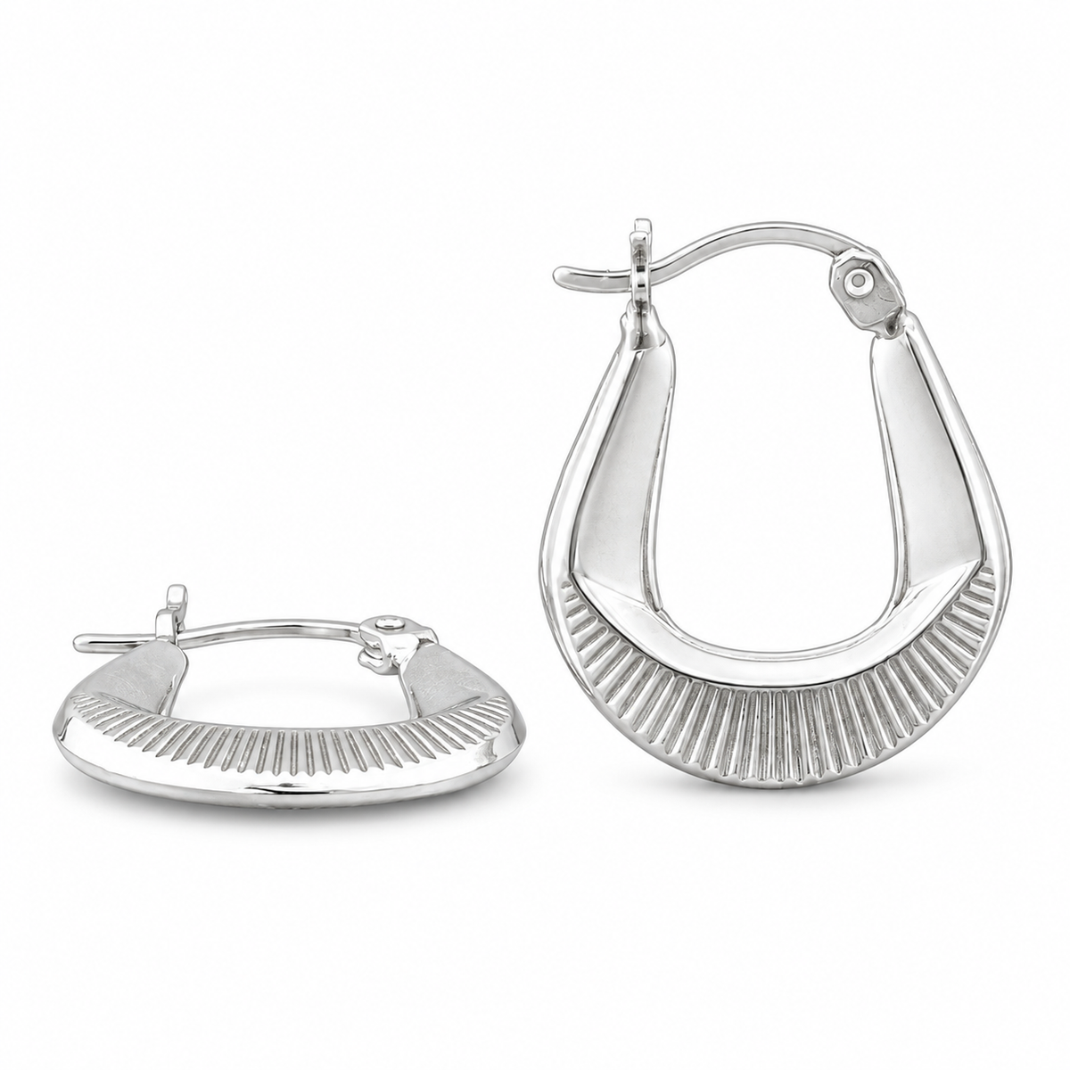 925 Silver Wide Sunburst Ribbed Scalloped Polished U shaped 17mm Hoop Earrings