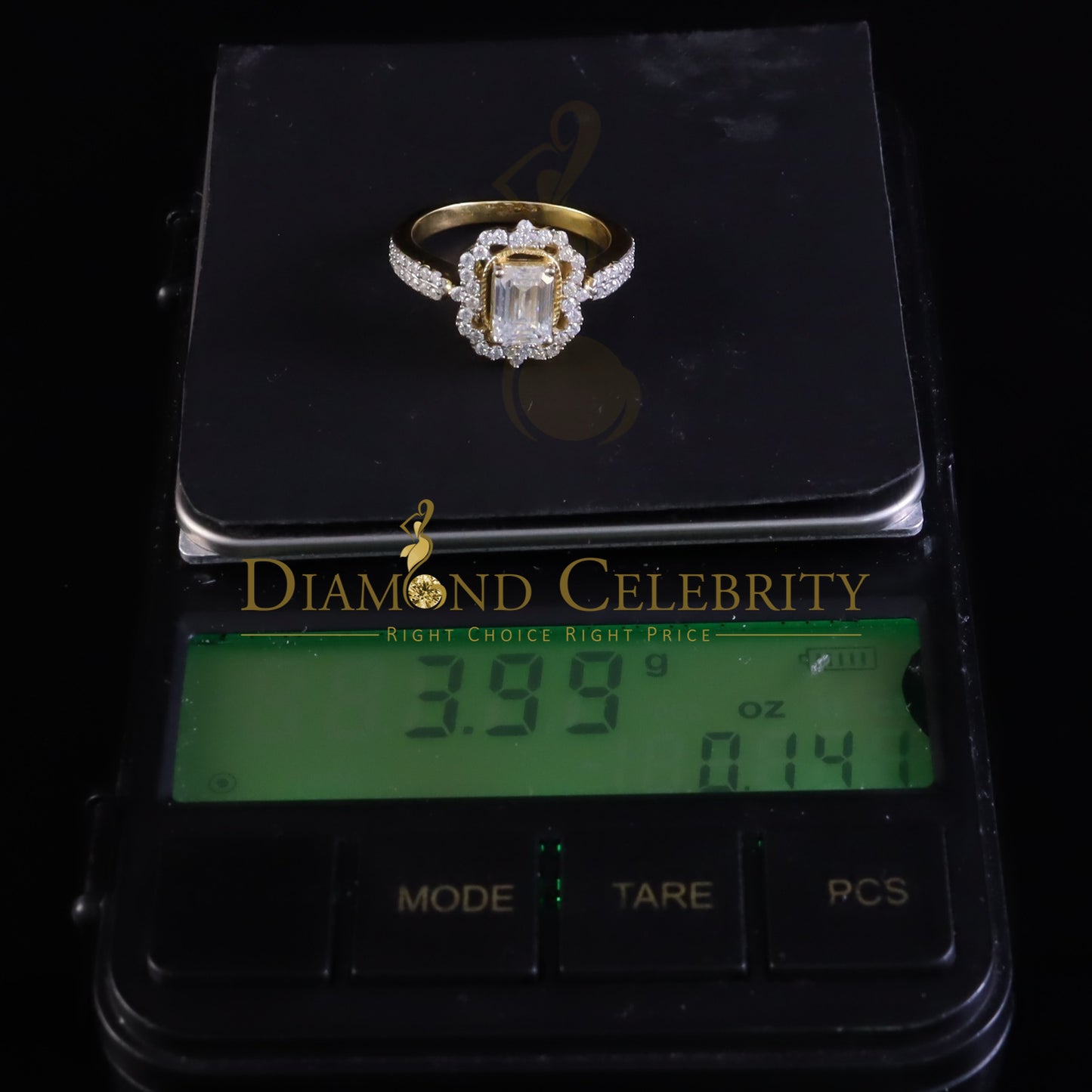 DiamondCelebritees Emerlard Cut 925 Yellow Silver 2.00ct VVS D Moissanite Enagement Lady Ring SZ 7