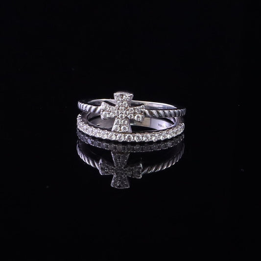 DiamondCelebritees 925 White Silver 0.40ct Cubic Zirconia Engagement Womens Cross Ring Size 7