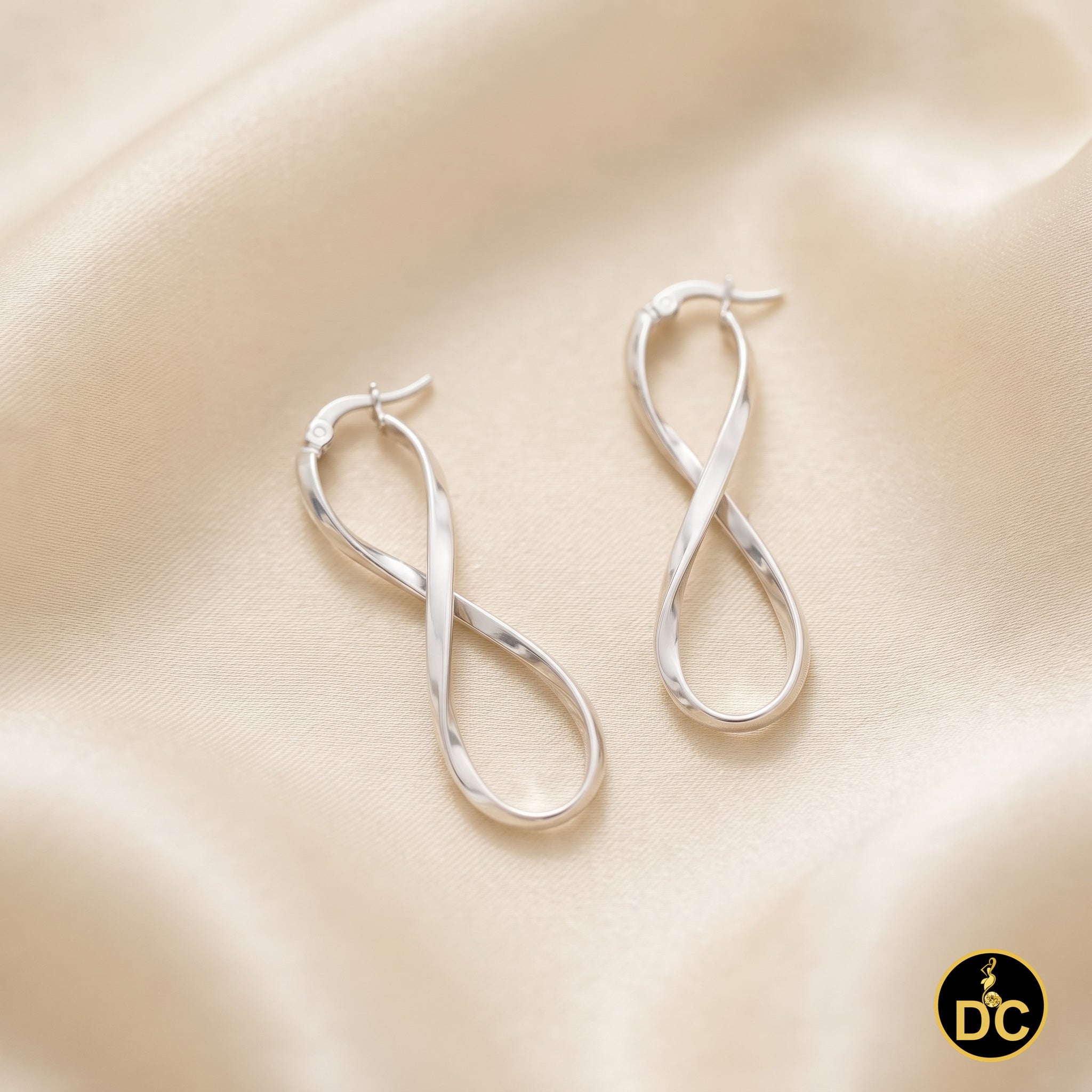 925 Silver Twisted Figure 8 Infinity symbol/crazy 8 silhouette 35mm Hoop Earring