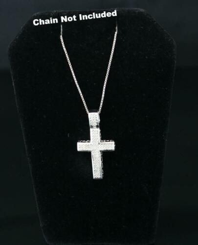 DiamondCelebritees  Real 0.33ct Diamond 925 Sterling Silver CROSS White Charm Necklace Pendant