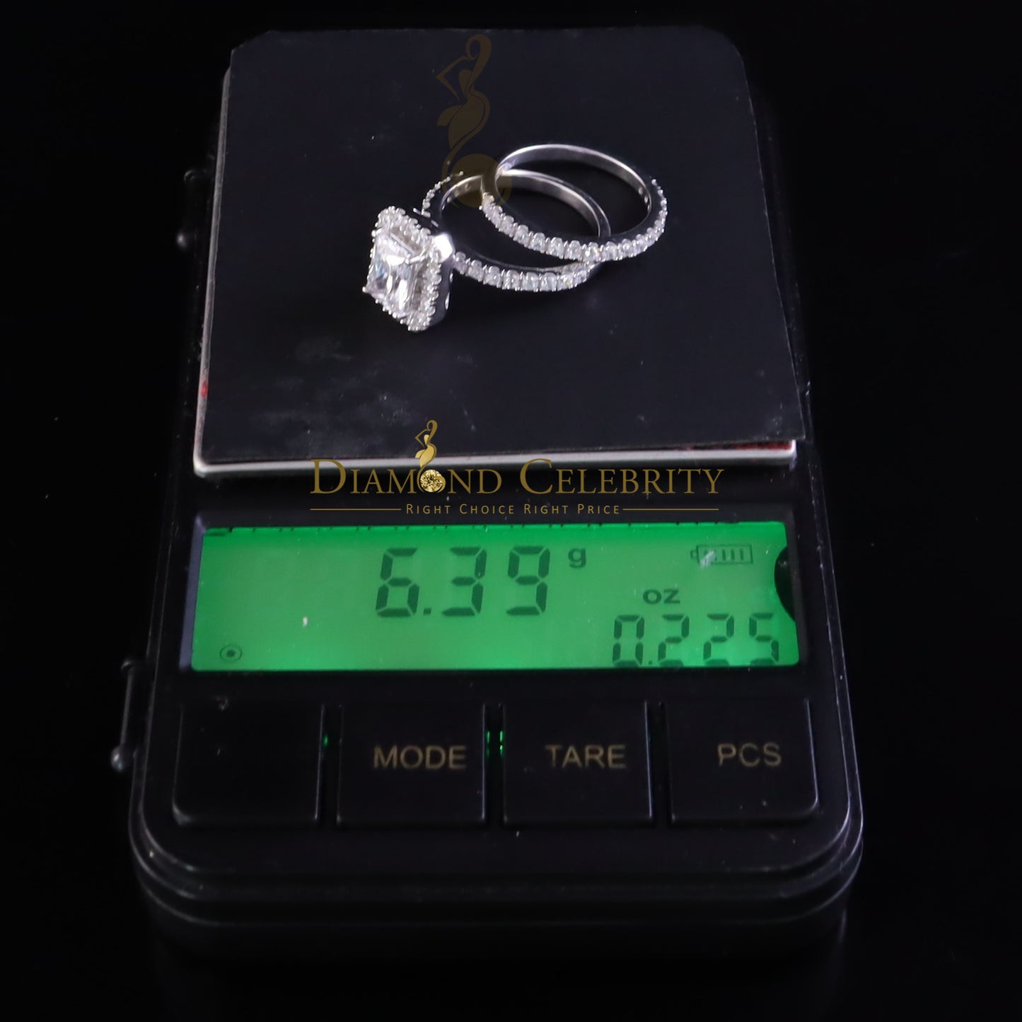 DiamondCelebritees 50 Cubic Zirconia Emearld Shape 2.97ct White Silver With Women Bridal Ring Sz7