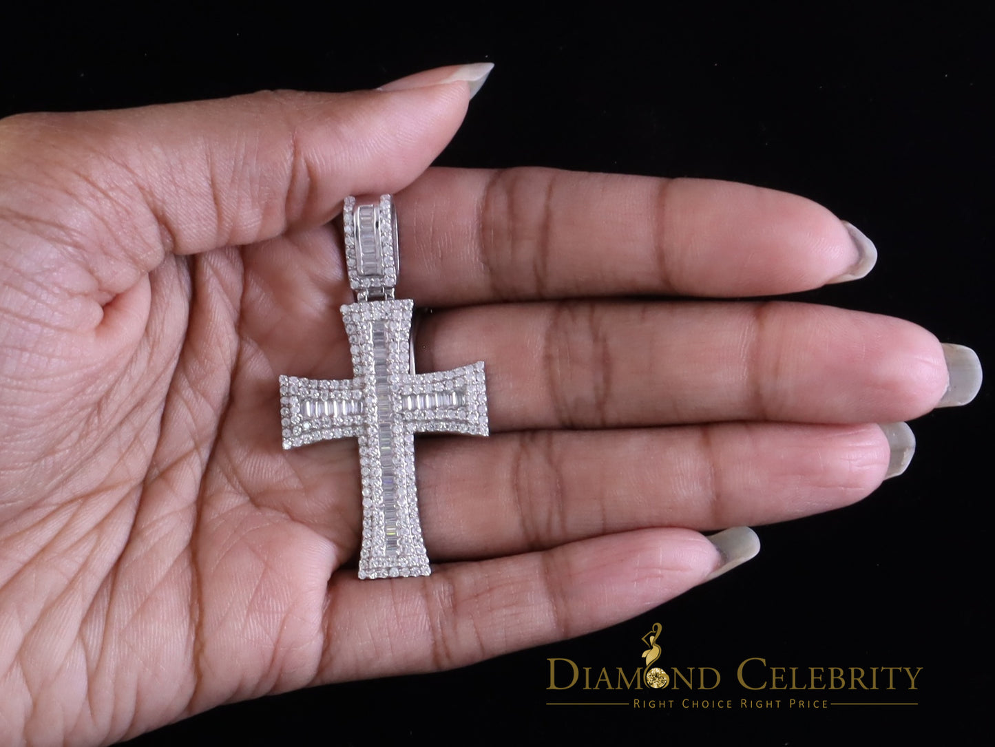 Diamondcelebritees  925 White Sterling Silver 2.25ct VVS D Clr. Moissanite Cross Pendant for Women's
