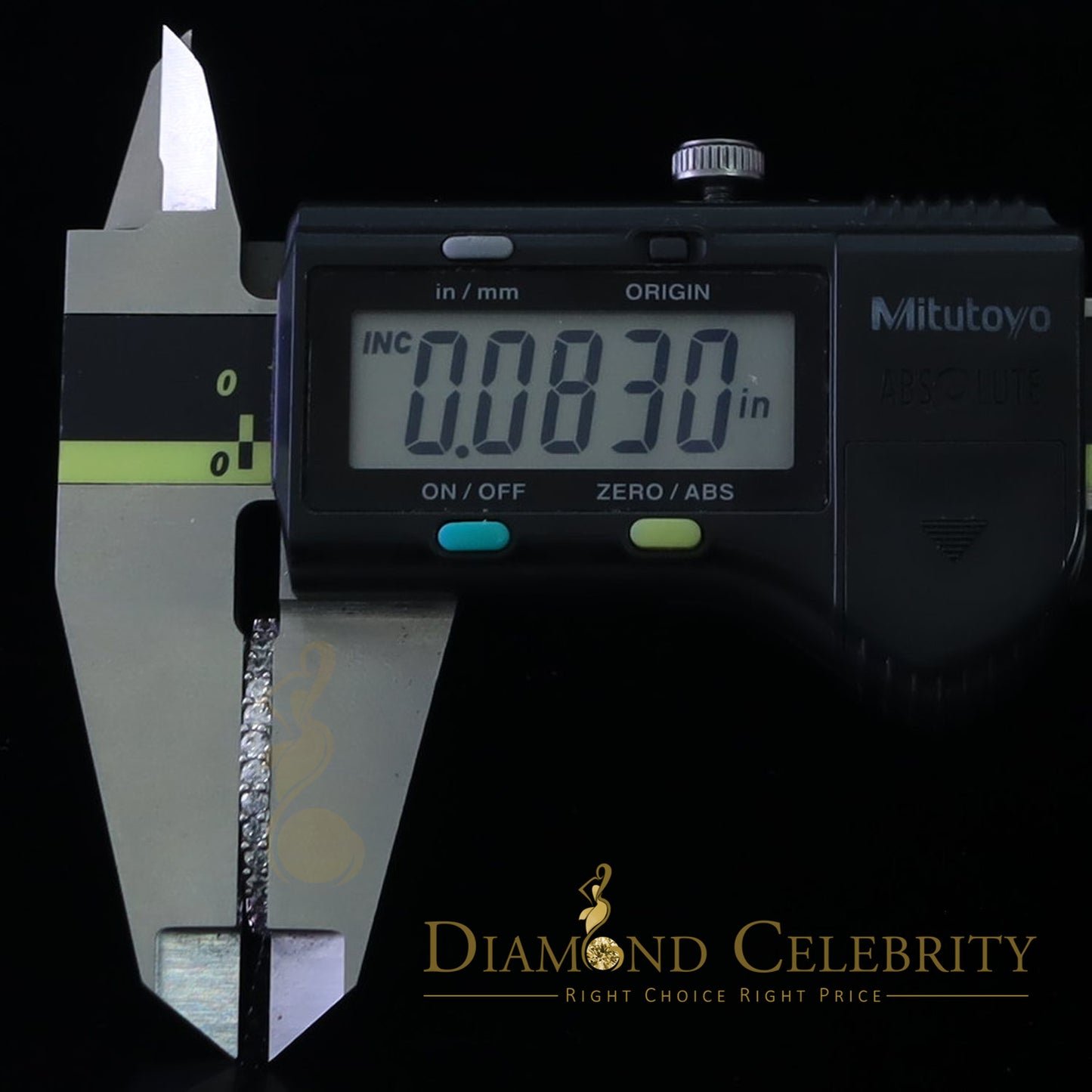 DiamondCelebritees 1.40ct 925 Sterling Yellow Silver Round Cubic Zirconia Women's/Men's Ring Size 7