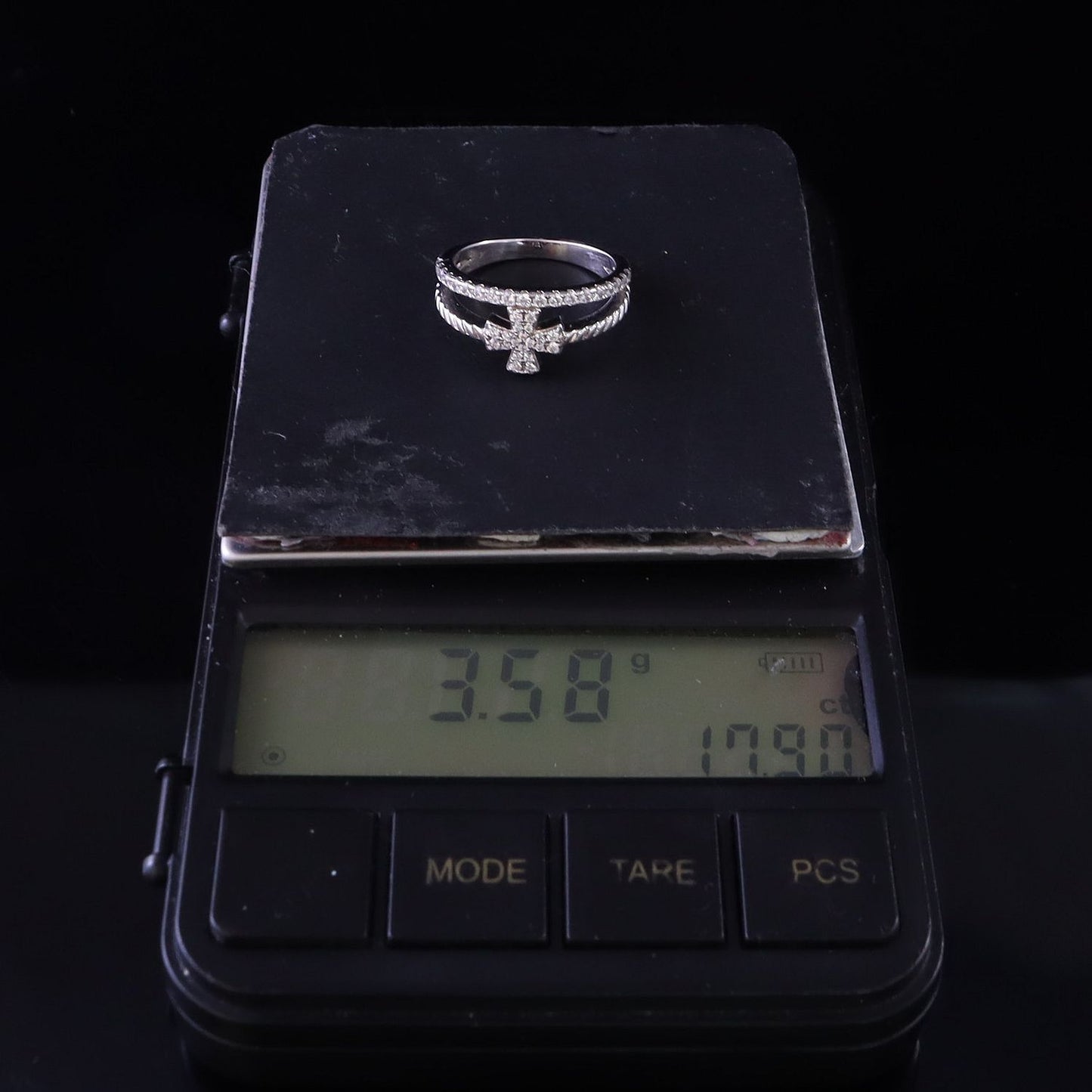 DiamondCelebritees 925 White Silver 0.40ct Cubic Zirconia Engagement Womens Cross Ring Size 7