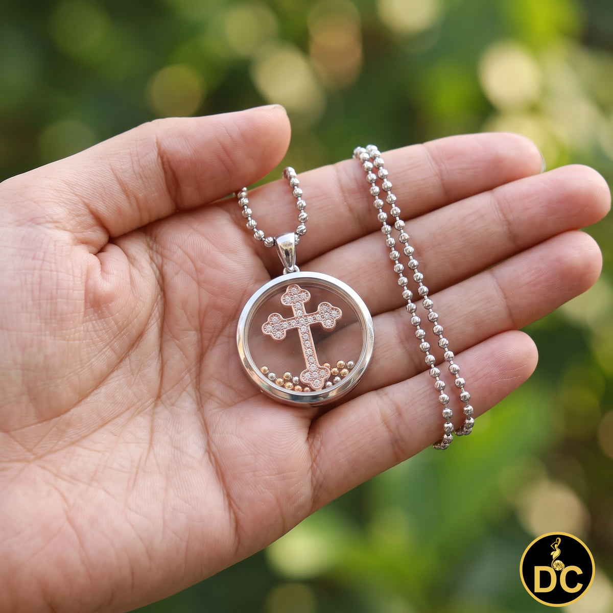 DiamondCelebritees Attractive White 925 Sterling Silver Charming Cross Pendant with Cubic Zirconia