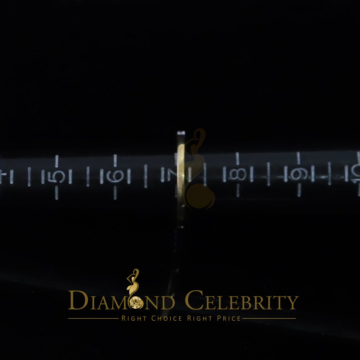 DiamondCelebritees 1.40ct 925 Sterling Yellow Silver Round Cubic Zirconia Women's/Men's Ring Size 7