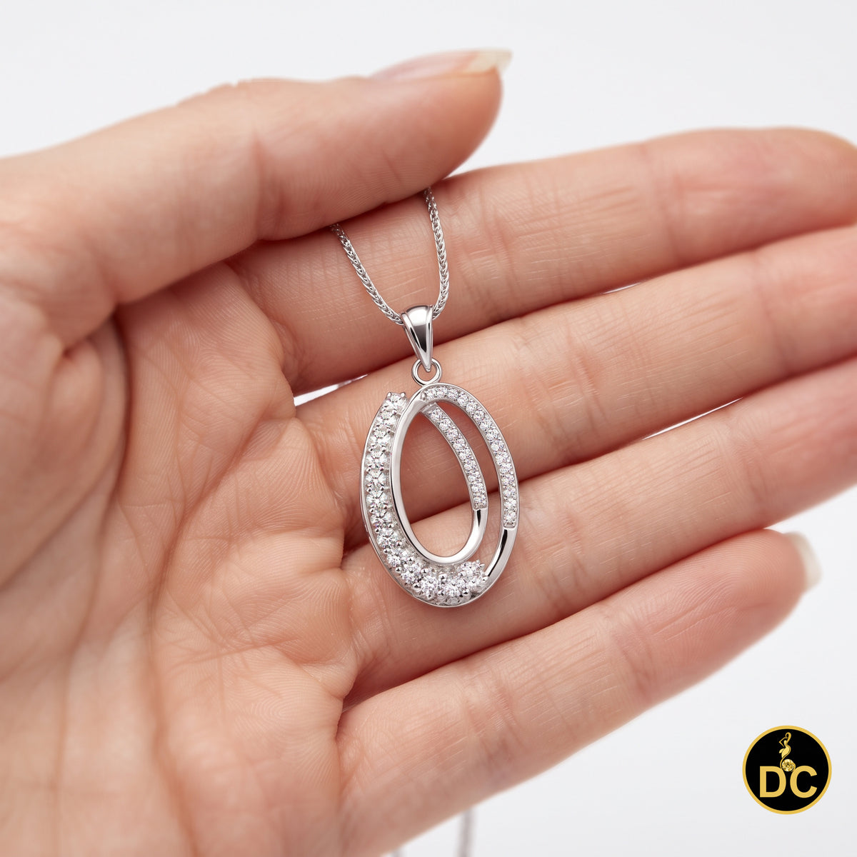DiamondCelebritees 925 Silver 1.32ct Cubic Zirconia Double Oval Interlocking 1 inch Pendant