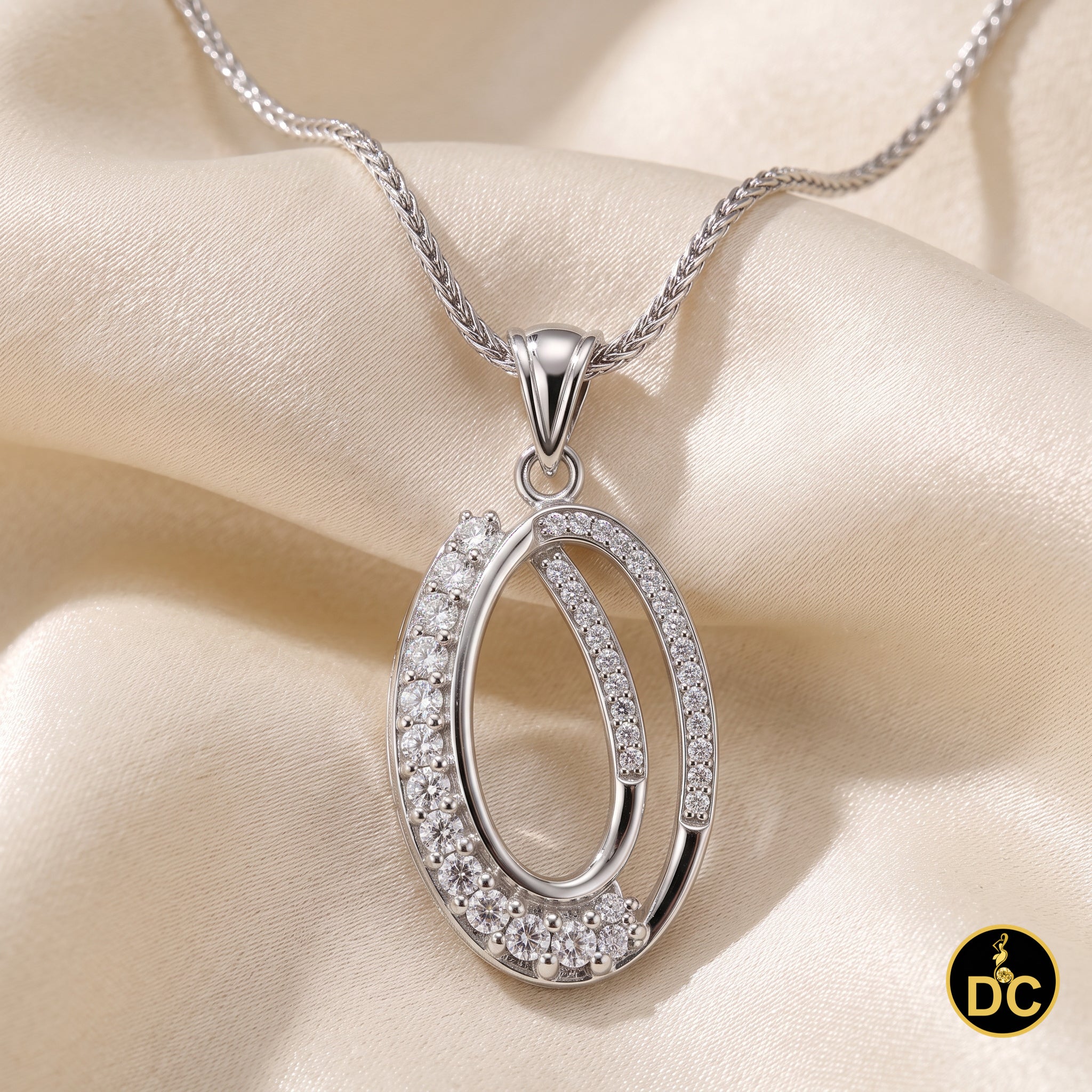 DiamondCelebritees 925 Silver 1.32ct Cubic Zirconia Double Oval Interlocking 1 inch Pendant