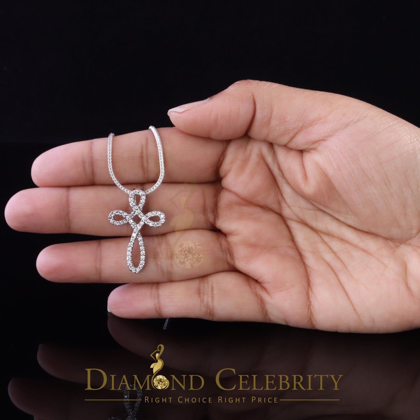 DiamondCelebritees White Charming Necklace 925 Sterling Silver Pendant with 3.41ct Cubic Zirconia