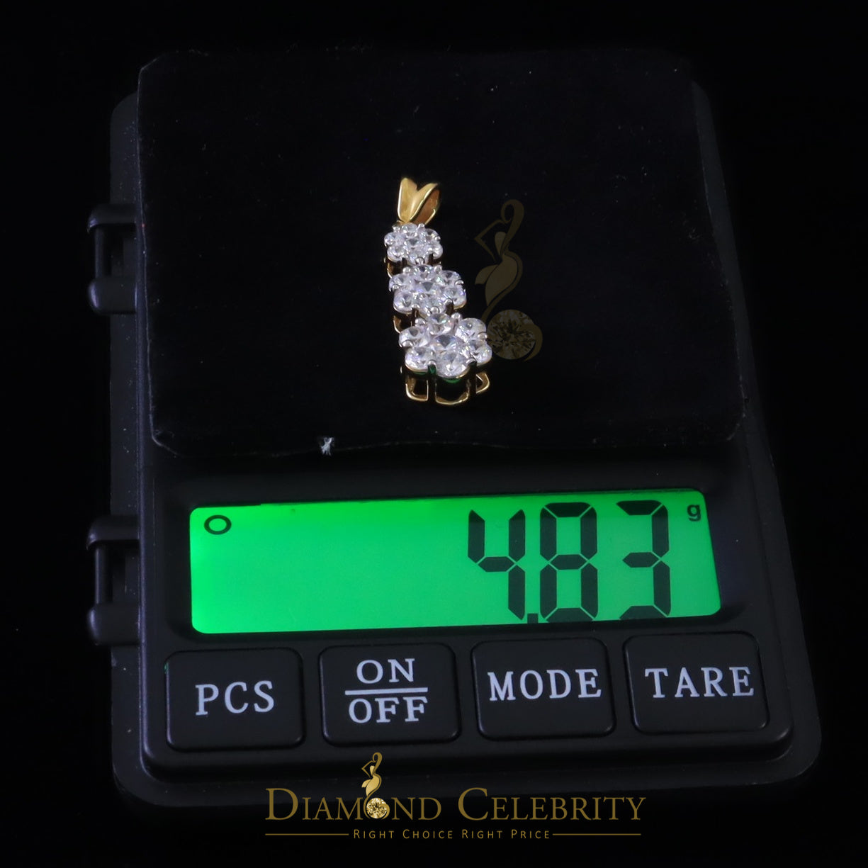 DiamondCelebritees Tripple Flower Shape Yellow 925 Sterling Silver Pendant 5.83ct Cubic Zirconia