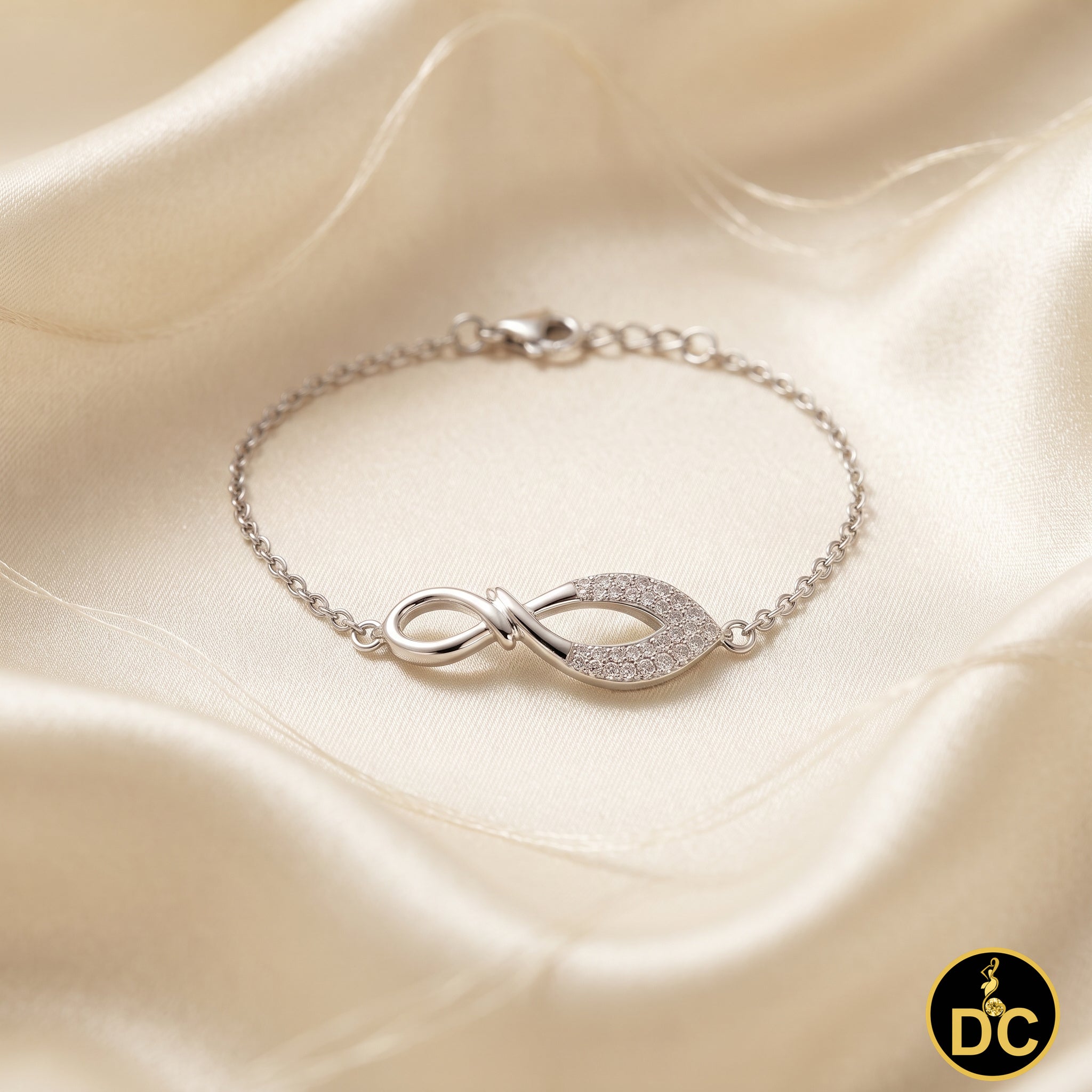 Diamondcelebritees White Sterling Silver Fashion Design Ladies Bracelet Cubic Zirconia Size 7 Inch