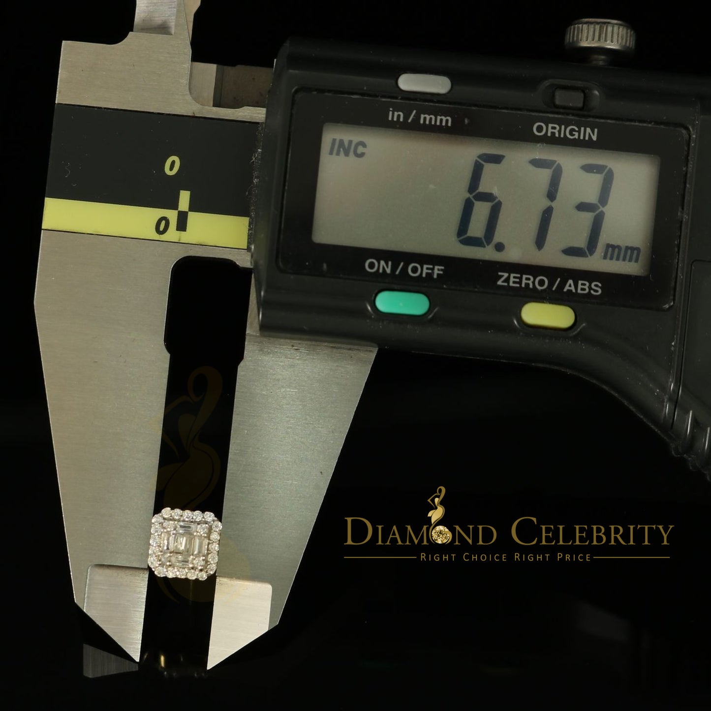 DiamondCelebritees  925 Yellow Silver 0.64ct Cubic Zirconia Women's & Men's Hip Hop Square Earrings