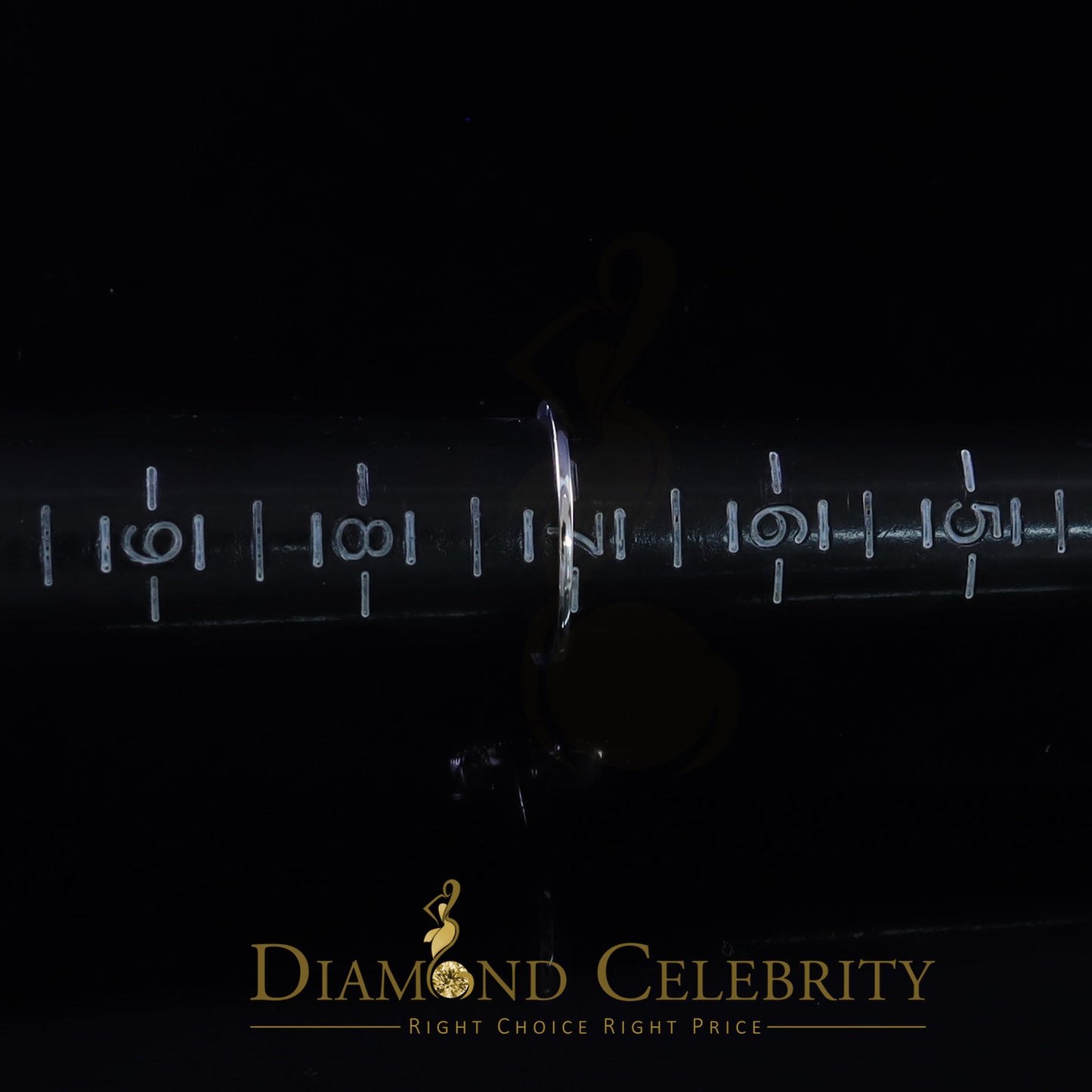 DiamondCelebritees Cubic Zirconia 0.10ct Alphabet L Women's And White Silver Ring Size 7