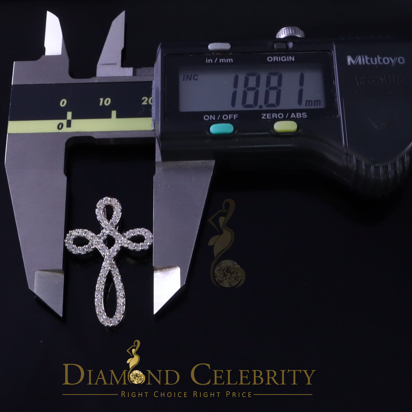 DiamondCelebritees White Charming Necklace 925 Sterling Silver Pendant with 3.41ct Cubic Zirconia