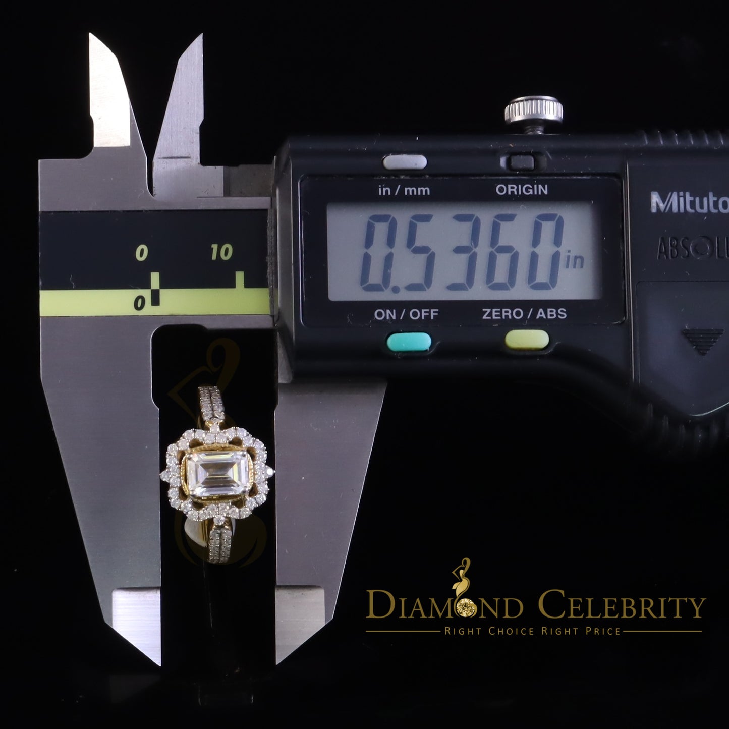 DiamondCelebritees Emerlard Cut 925 Yellow Silver 2.00ct VVS D Moissanite Enagement Lady Ring SZ 7