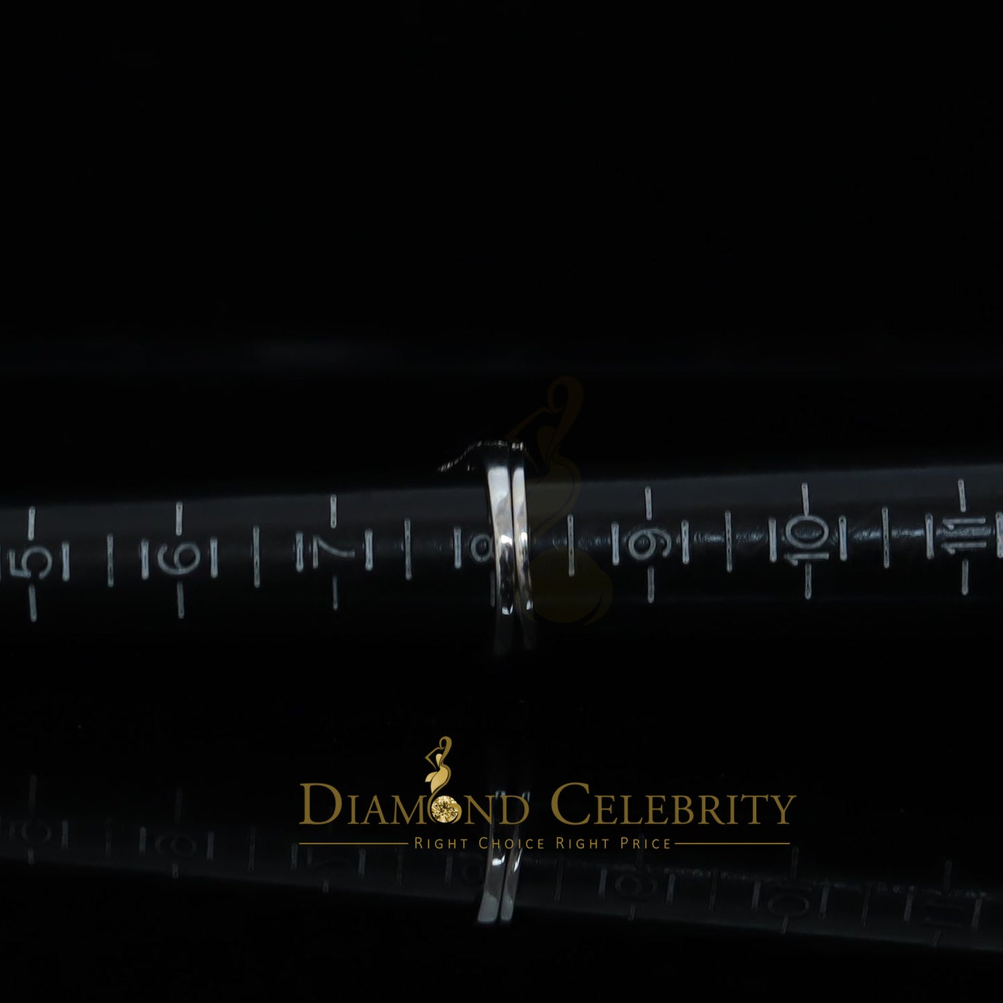 DiamondCelebritees 4.00ct Cubic Zirconia Sterling White Silver Round Engagement Women's Ring Size 8