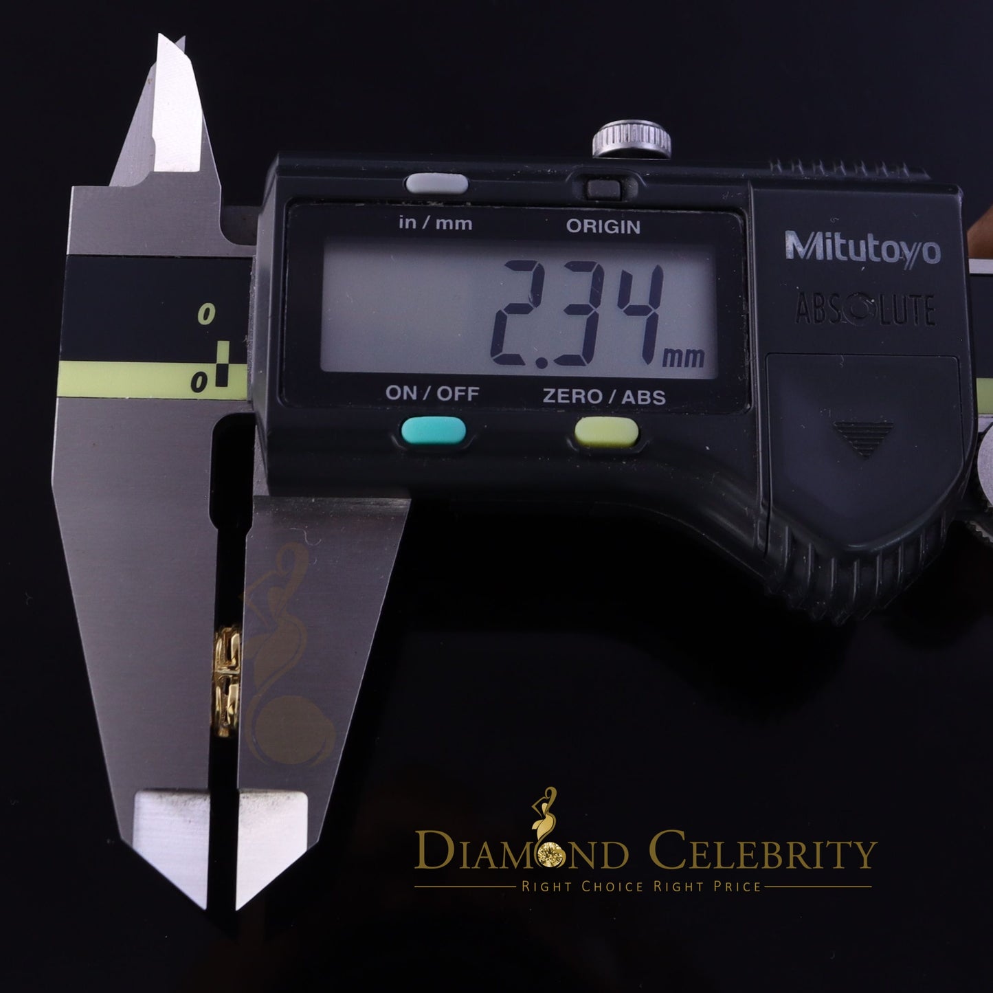 DiamondCelebritees Real 10K Yellow Gold Heart Round Stud 8.58mm Earrings with Real 0.25CT Diamonds